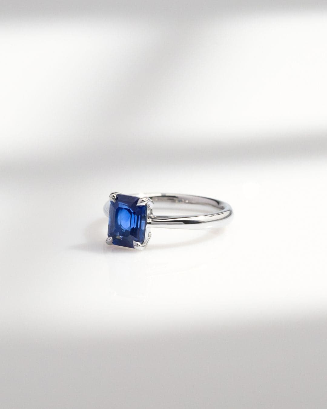 solitaire royal blue