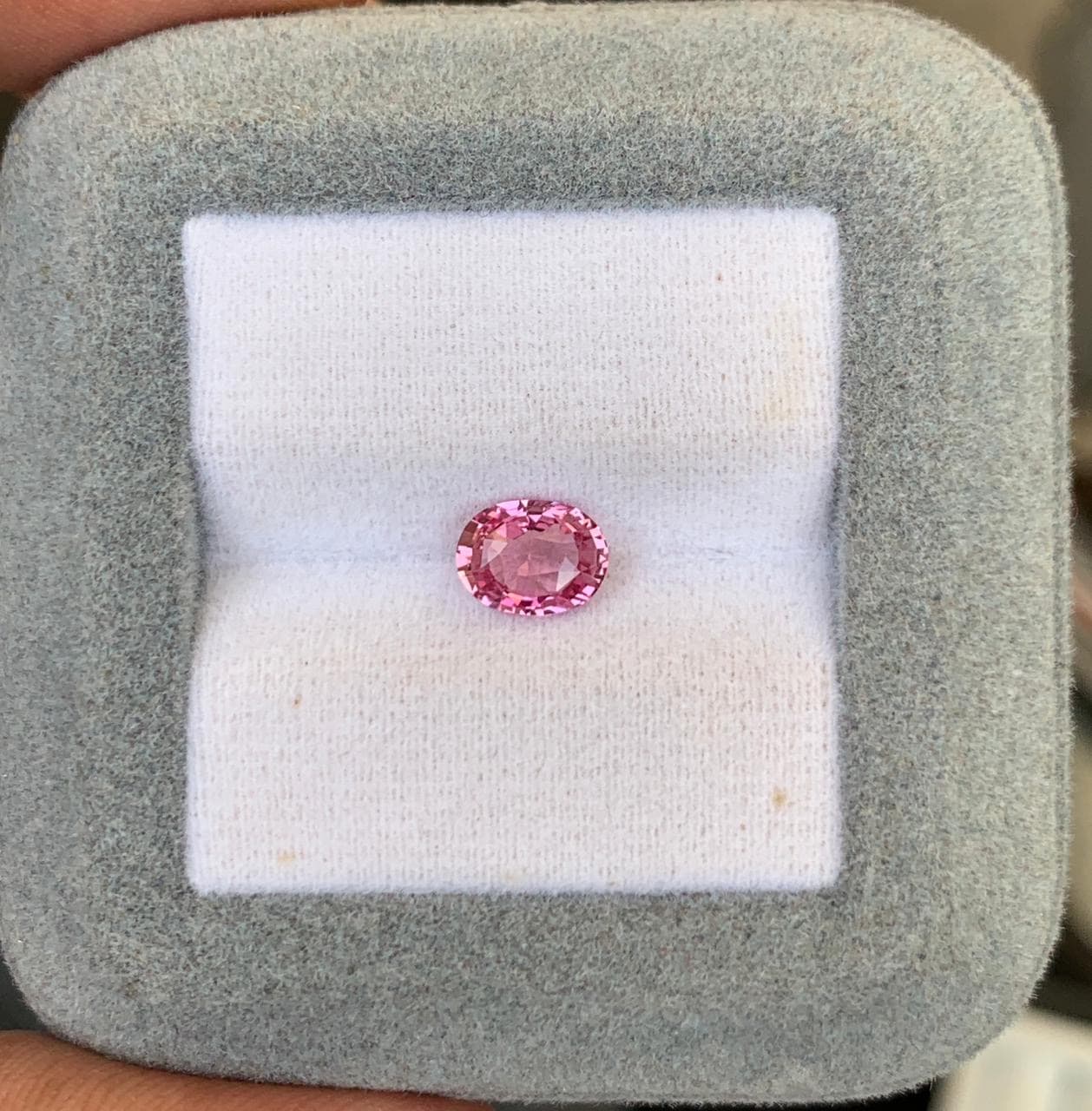 Saphir Padparadscha Ovale de 1,07ct — Chauffé (2) image 2