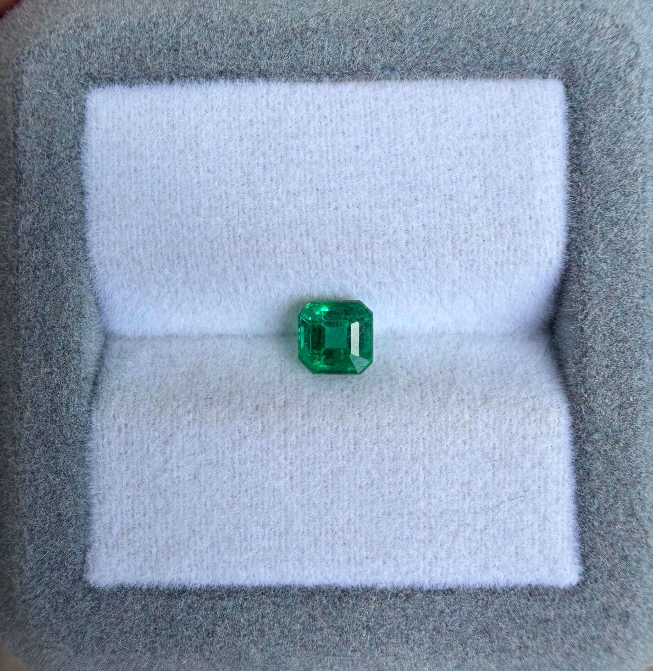 Emeraude de Zambie Rectangle de 0,67ct — Zambia