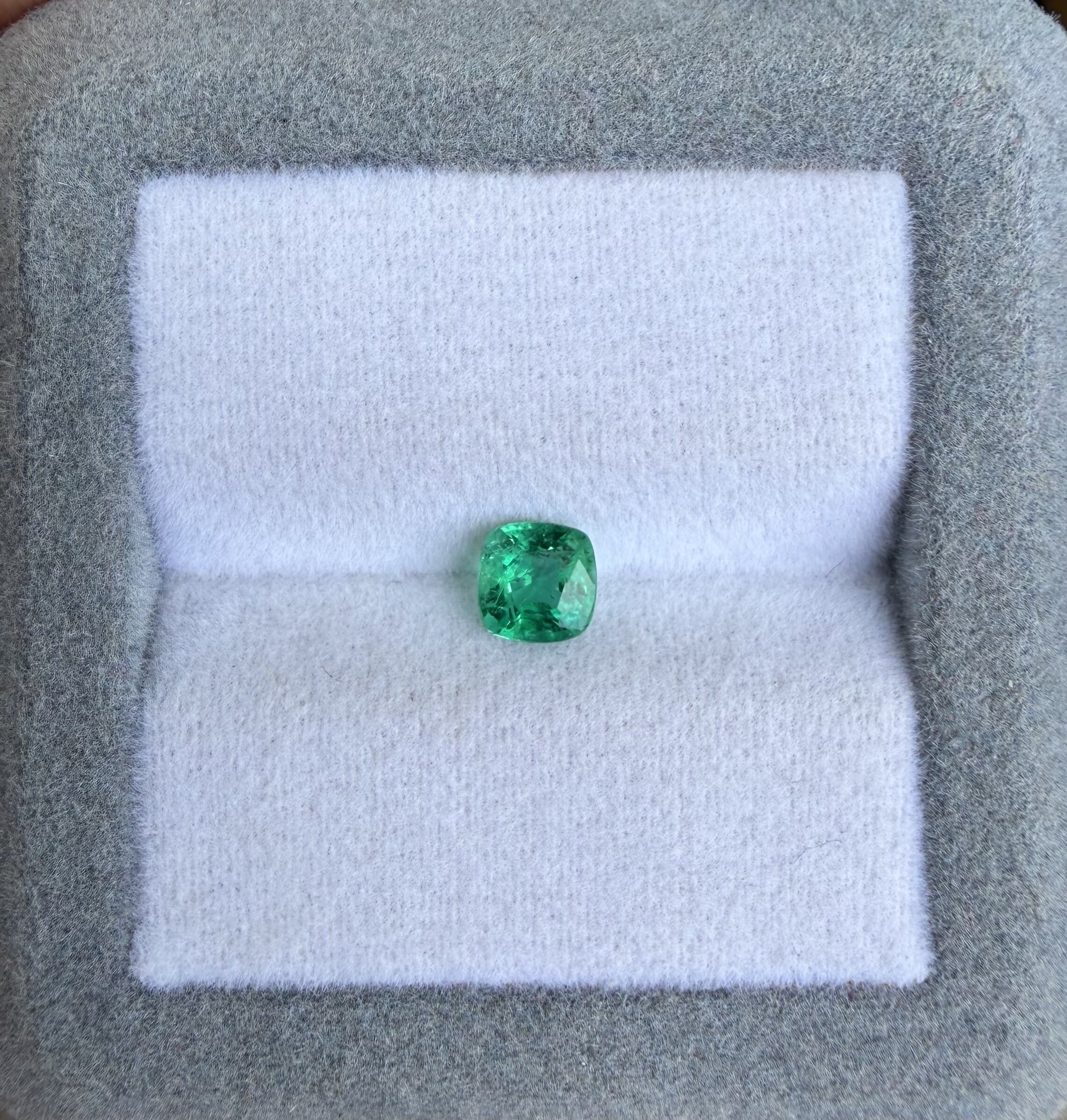 Emeraude de Zambie Coussin de 0,53ct — Zambia