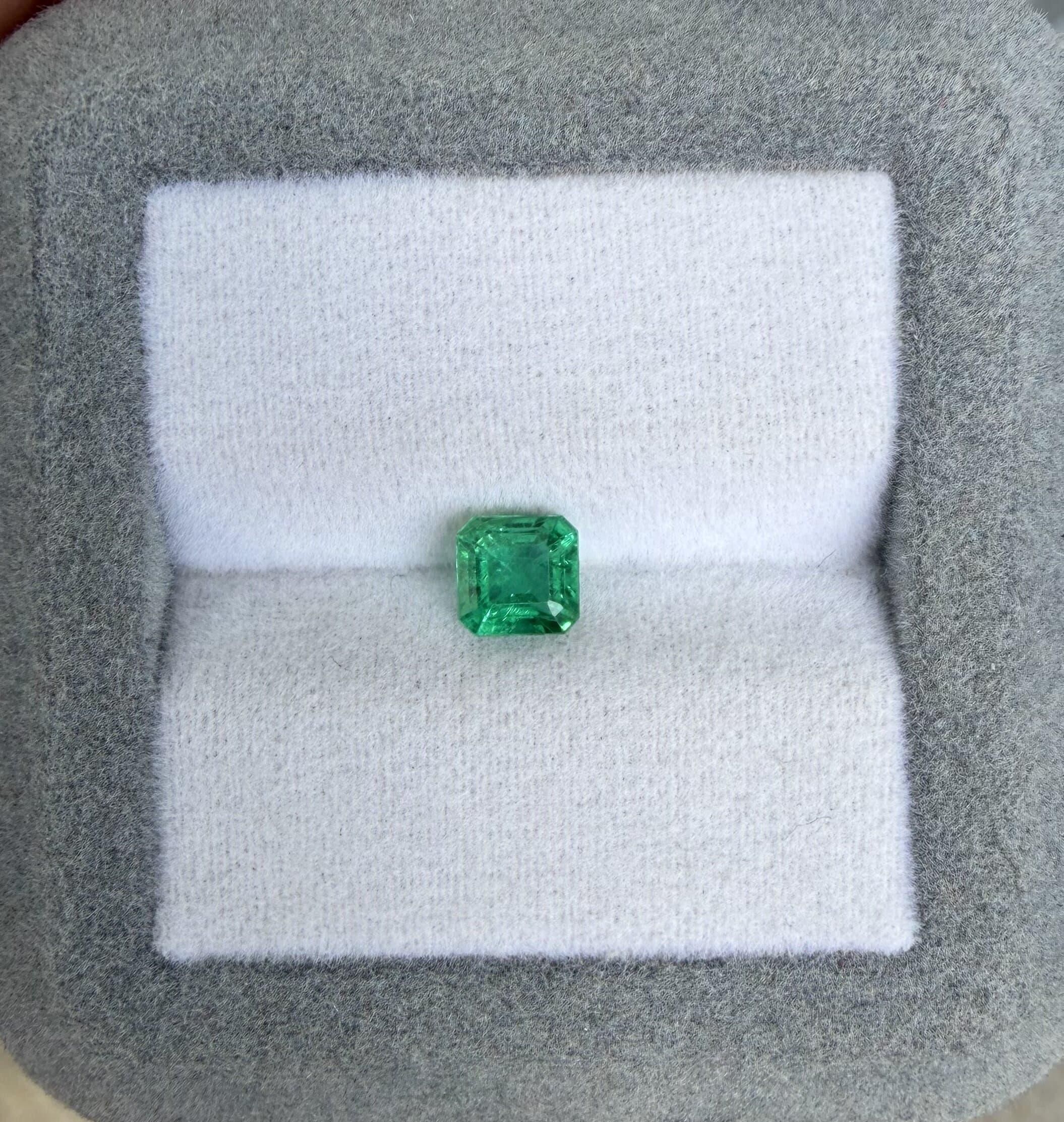 Emeraude de Zambie Rectangle de 0,74ct — Zambia