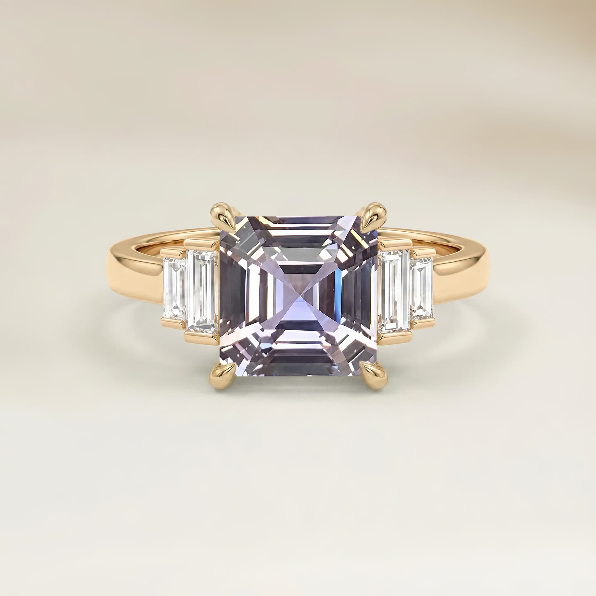 Bague Art Deco Saphir Violet Emerald Cut de 3,56ct