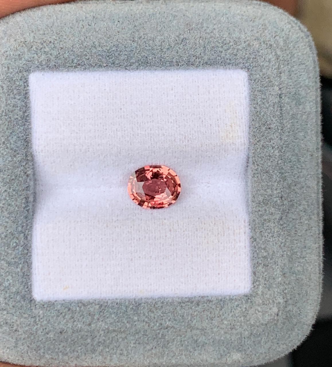 Saphir Padparadscha Ovale de 1,21ct — Madagascar image 2
