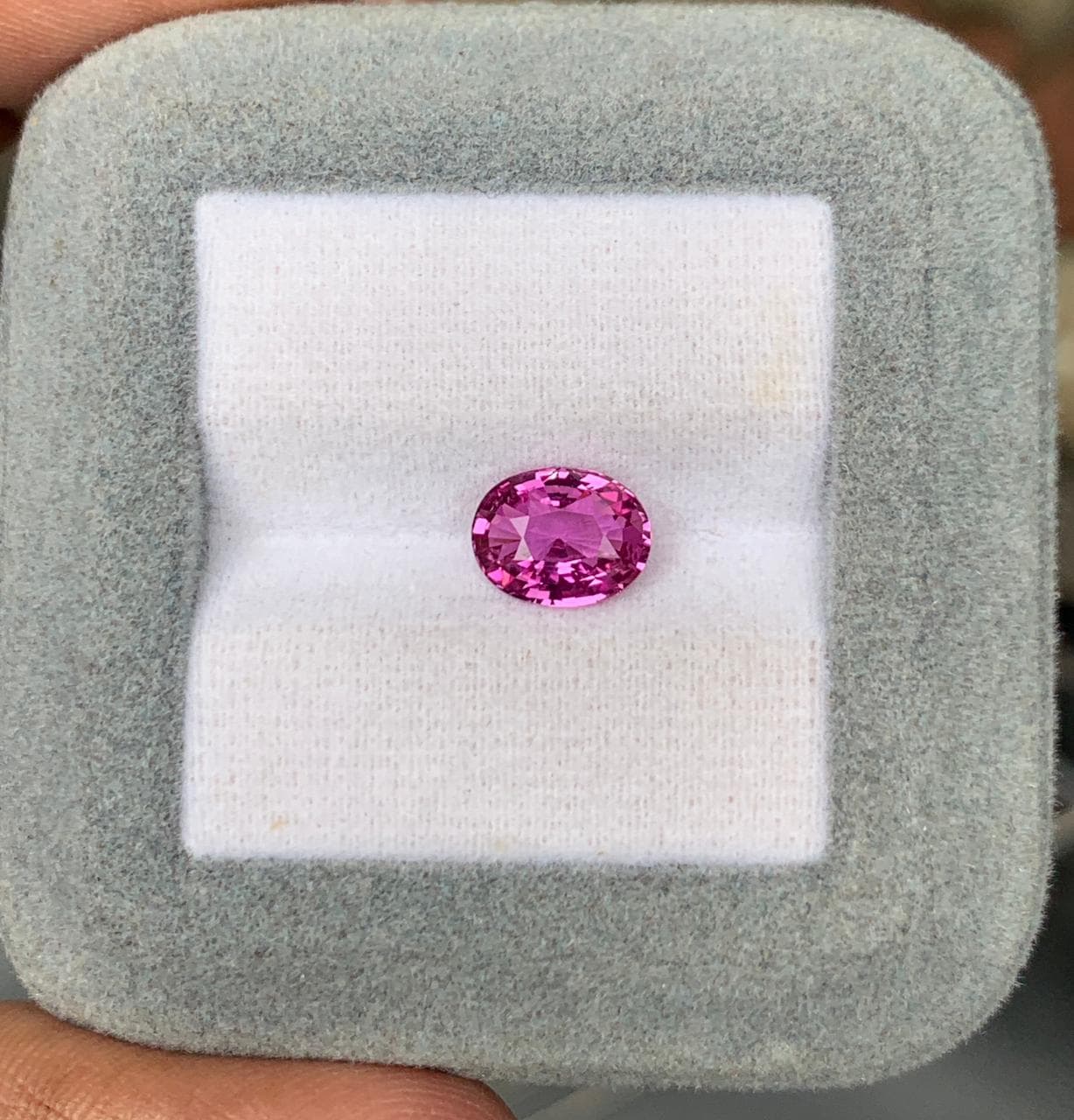 Saphir Rose Ovale de 2,06ct — Madagascar image 2