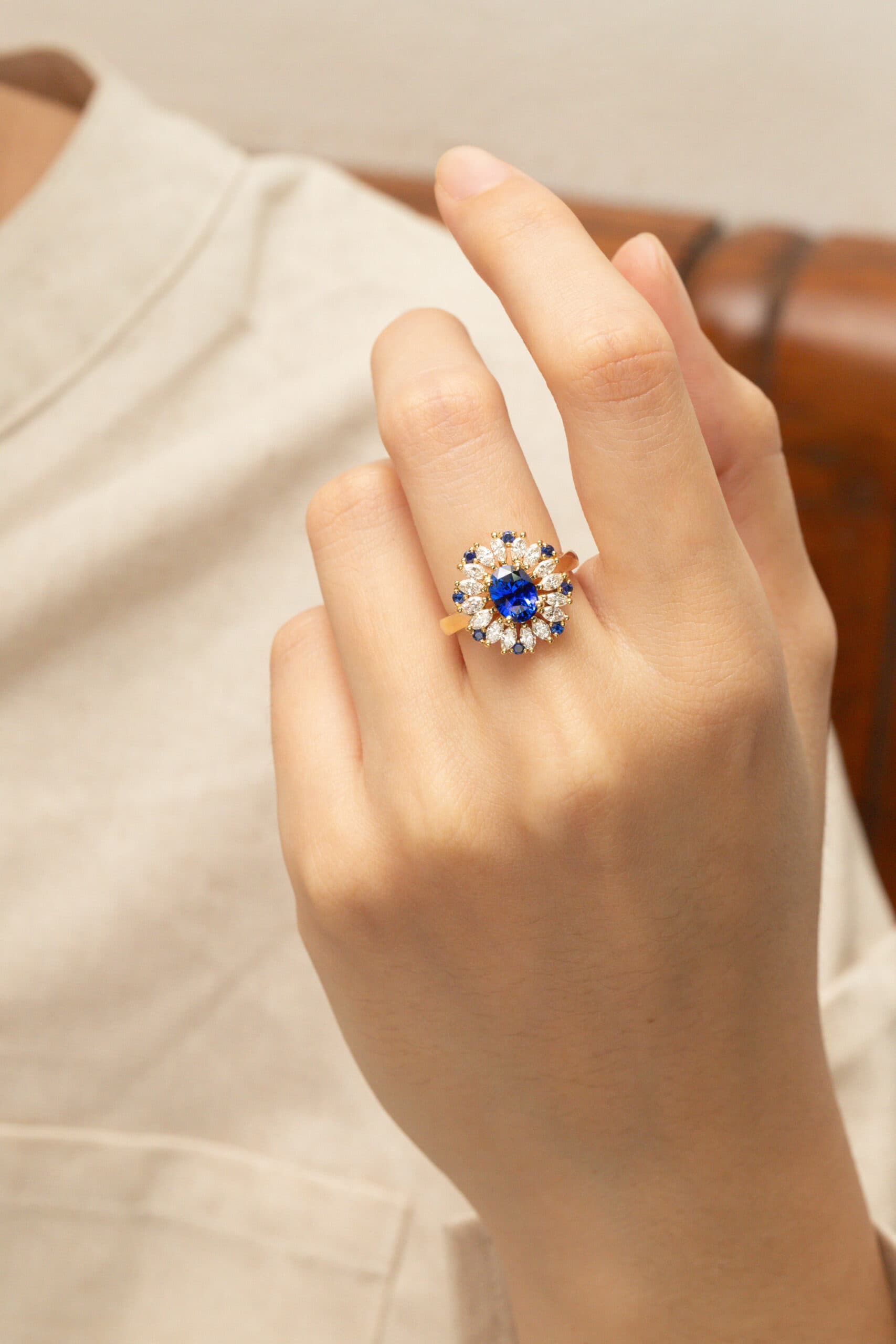bague de fiancailles saphir royal blue 1-72ct