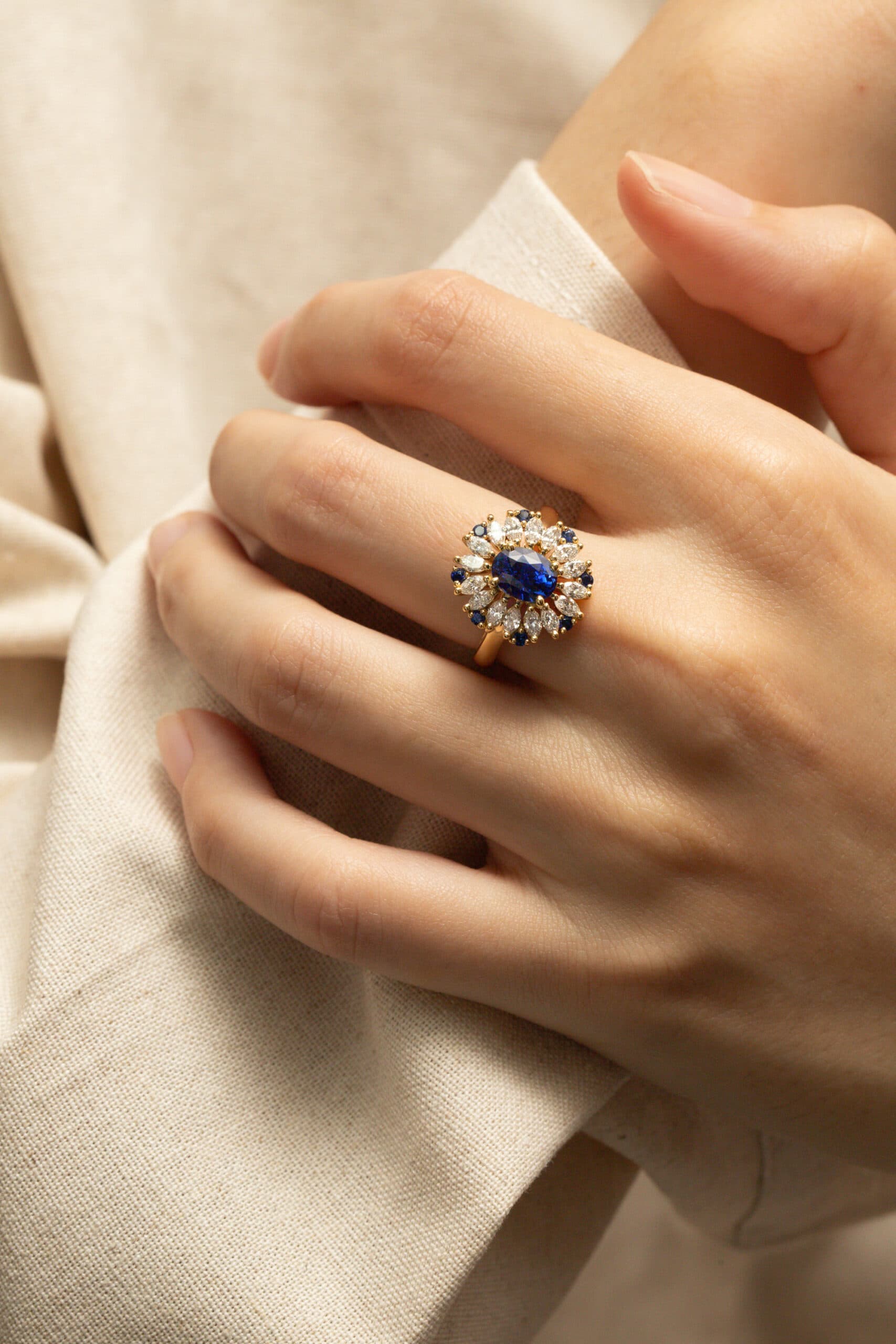 bague de fiancailles saphir royal blue 1-72ct
