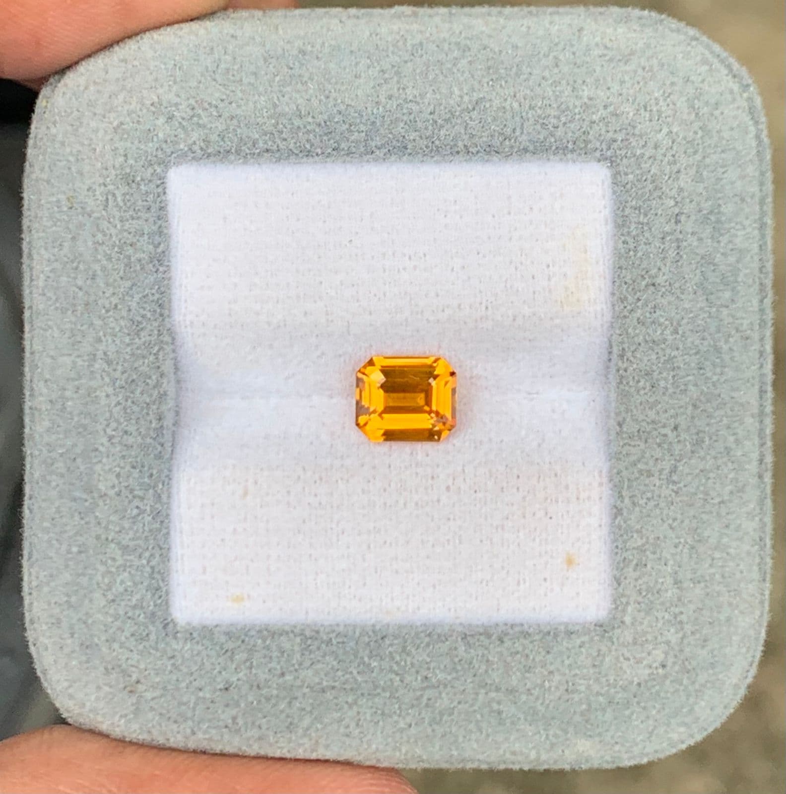 Saphir Jaune Rectangle de 1,52ct — Sri Lanka image 2