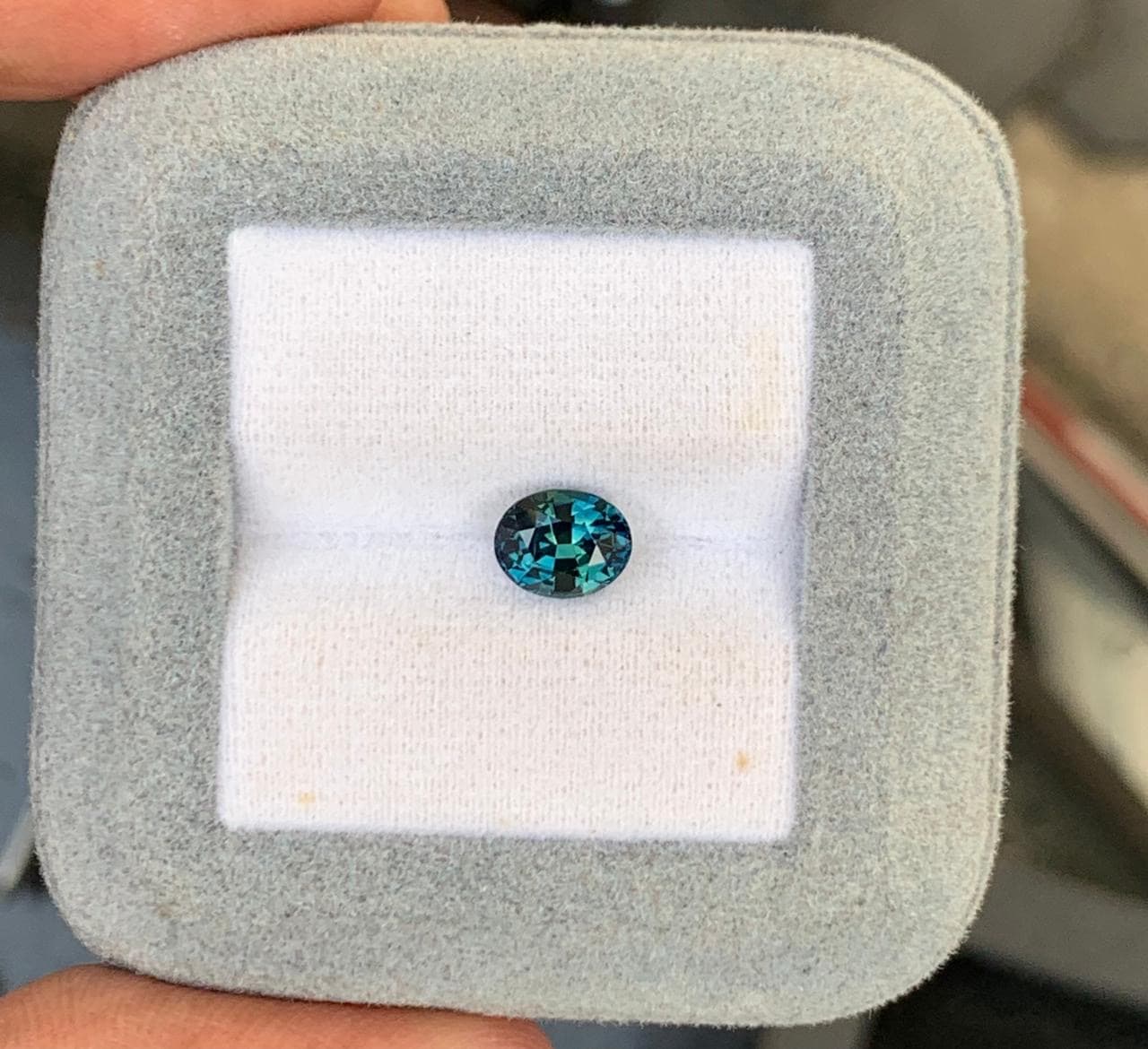 Saphir Teal Ovale de 1,67ct — Madagascar image 2