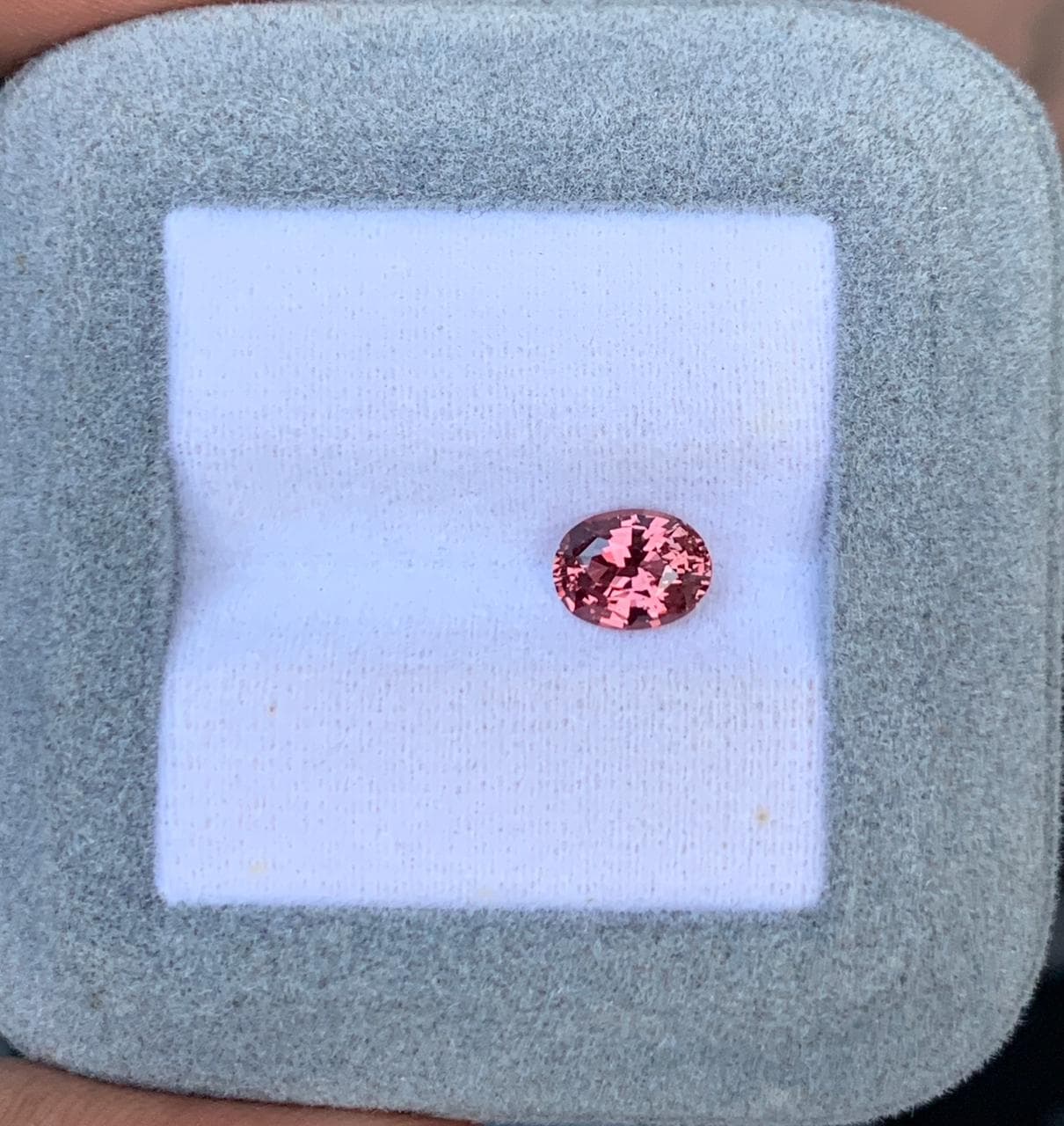 Saphir Padparadscha Ovale de 1,34ct — Madagascar image 2