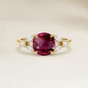Bague Floral Rubis Ovale de 1,02ct