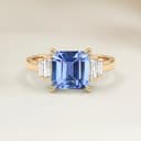 Bague Art Deco Saphir Bleu Emerald Cut de 2,02ct