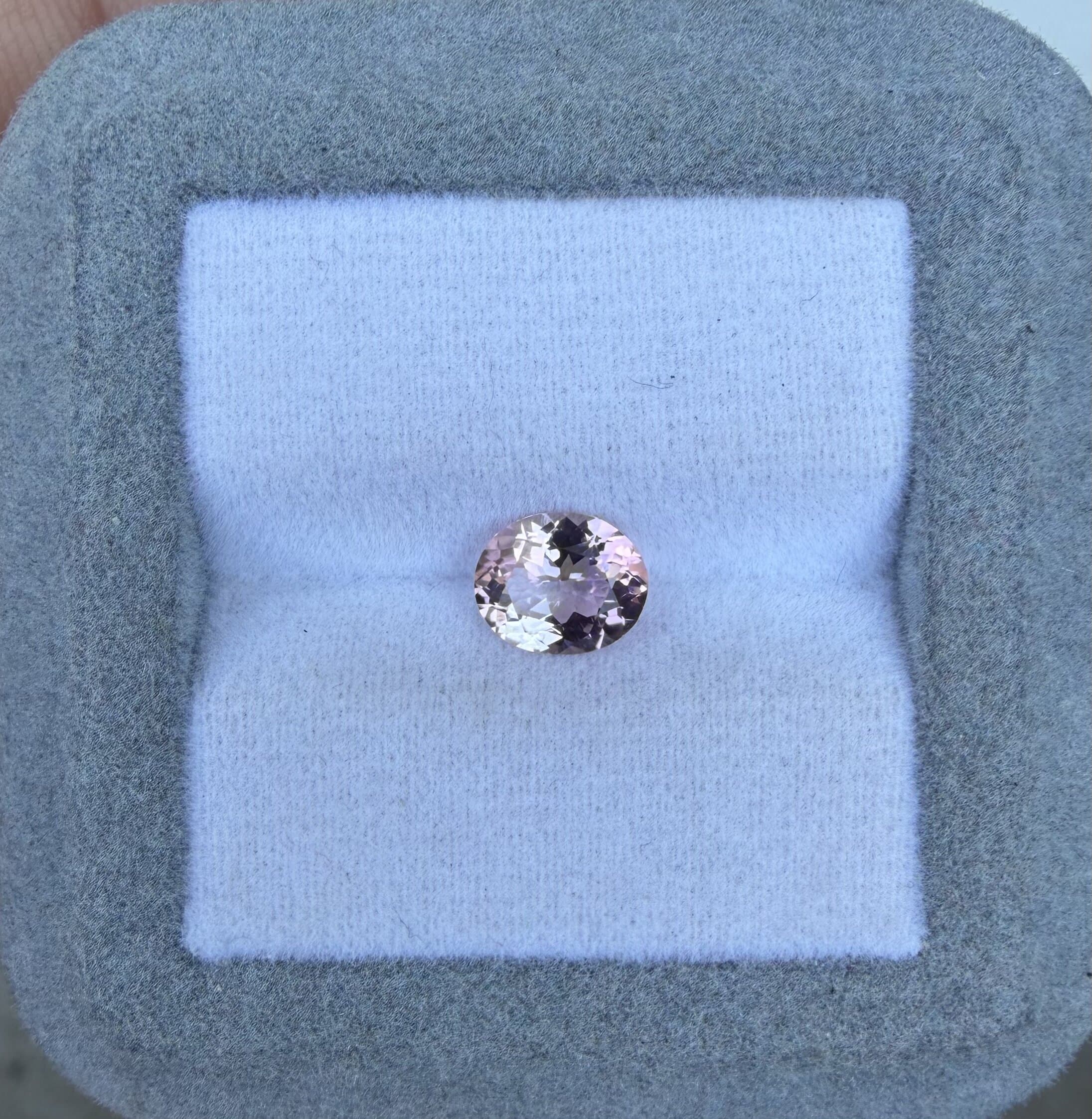 Tourmaline Rose Ovale de 1,06ct image 2