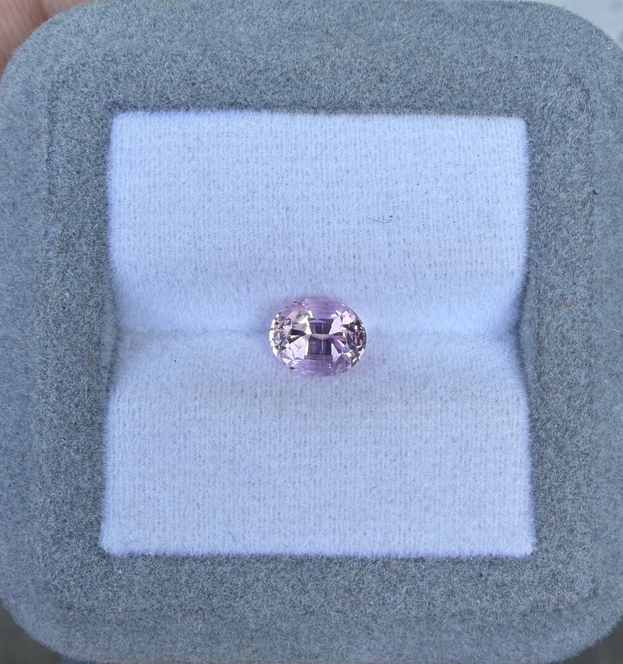 Tourmaline Rose Ovale de 1,24ct image 2