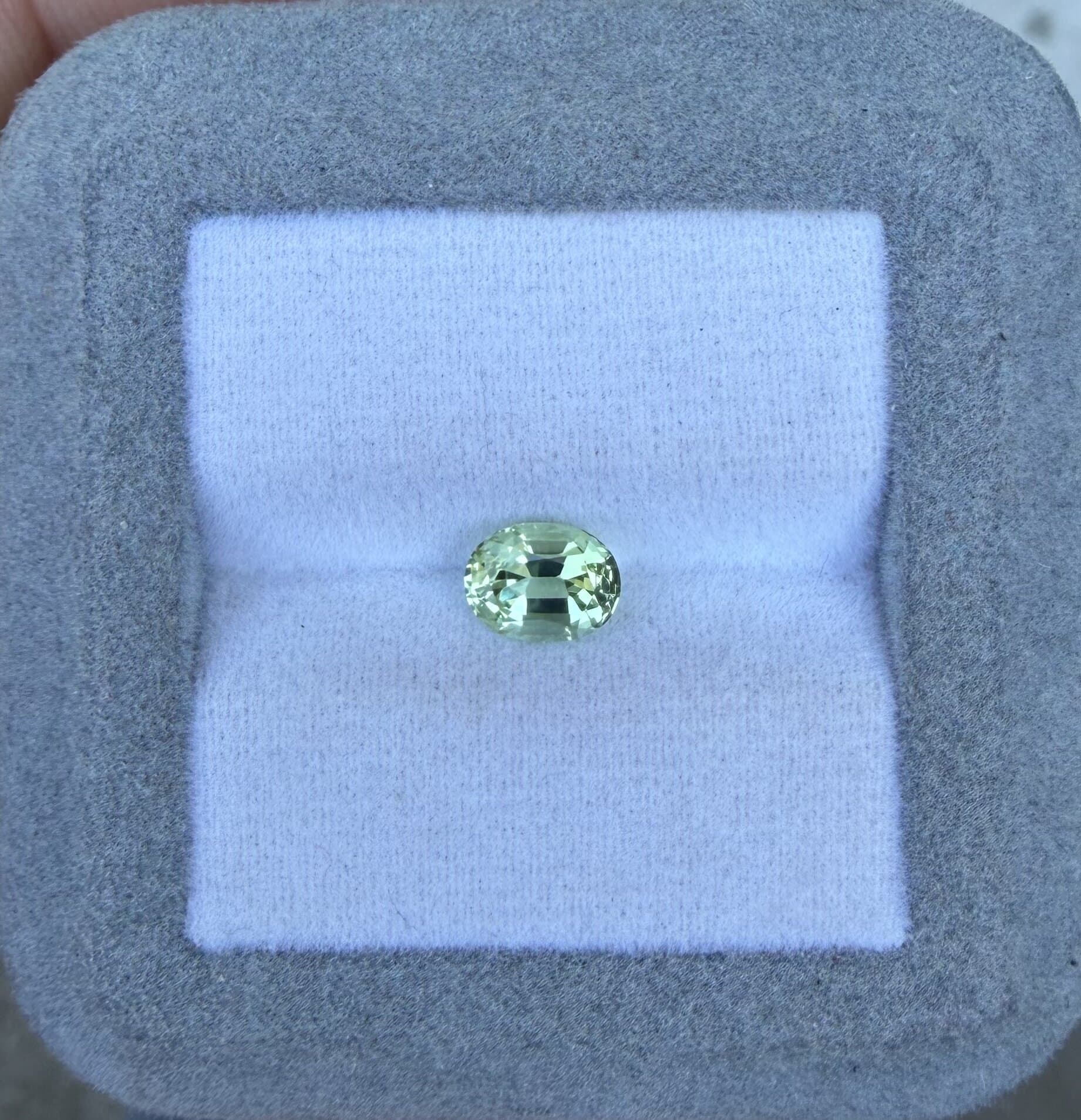 Tourmaline Verte Ovale de 1,02ct