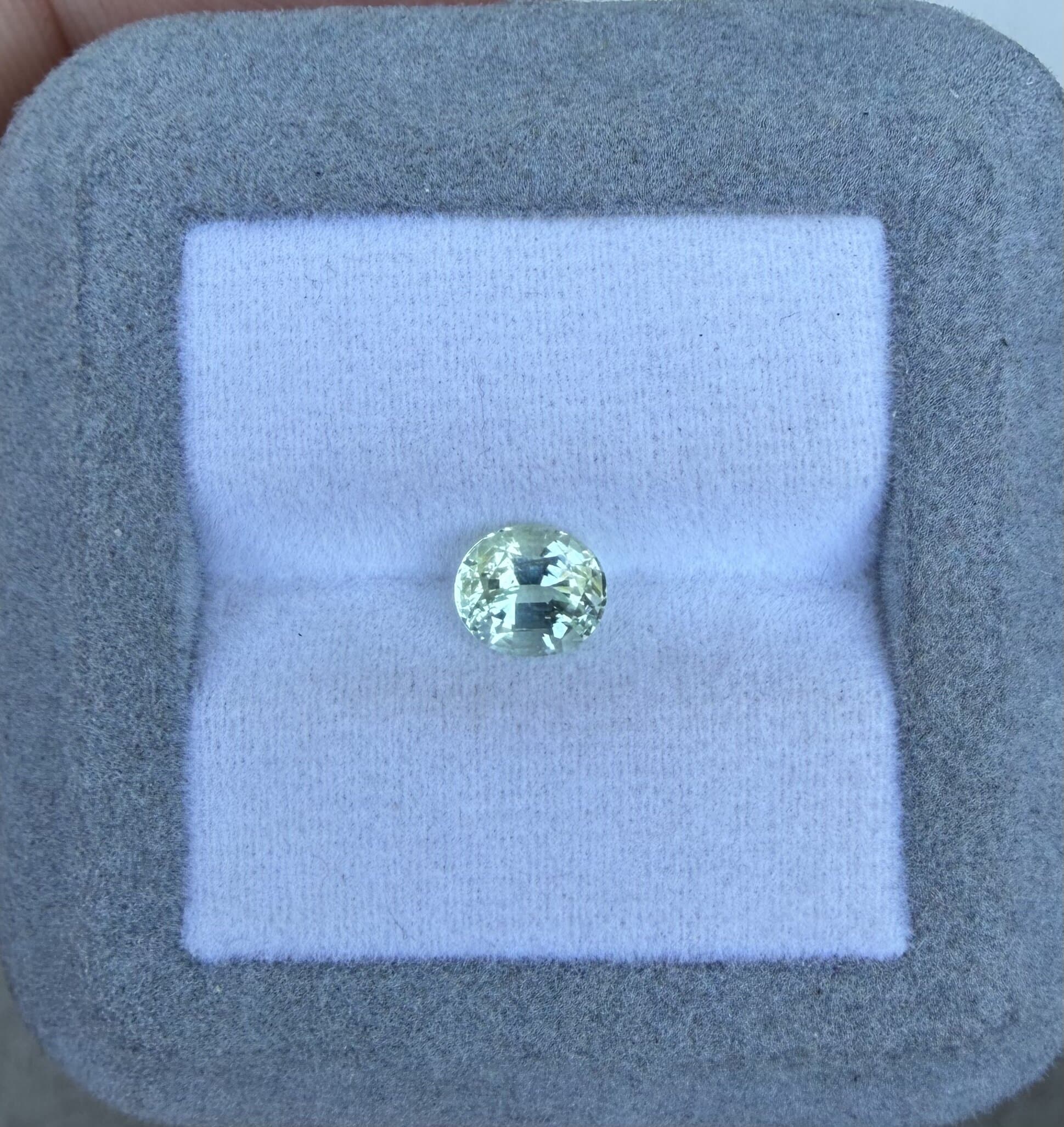 Tourmaline Verte Ovale de 1,11ct