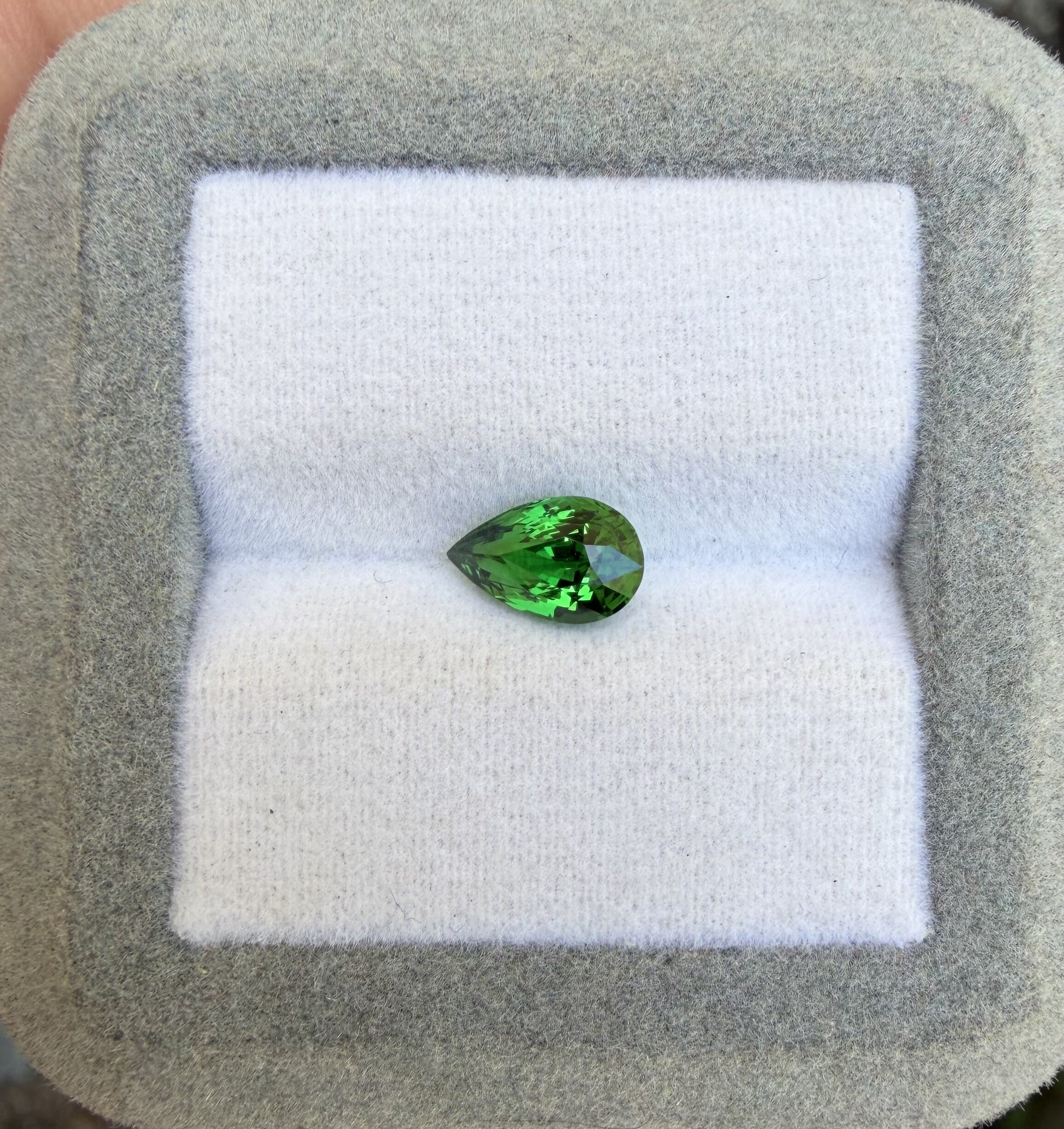 Grenat Poire de 1,51ct