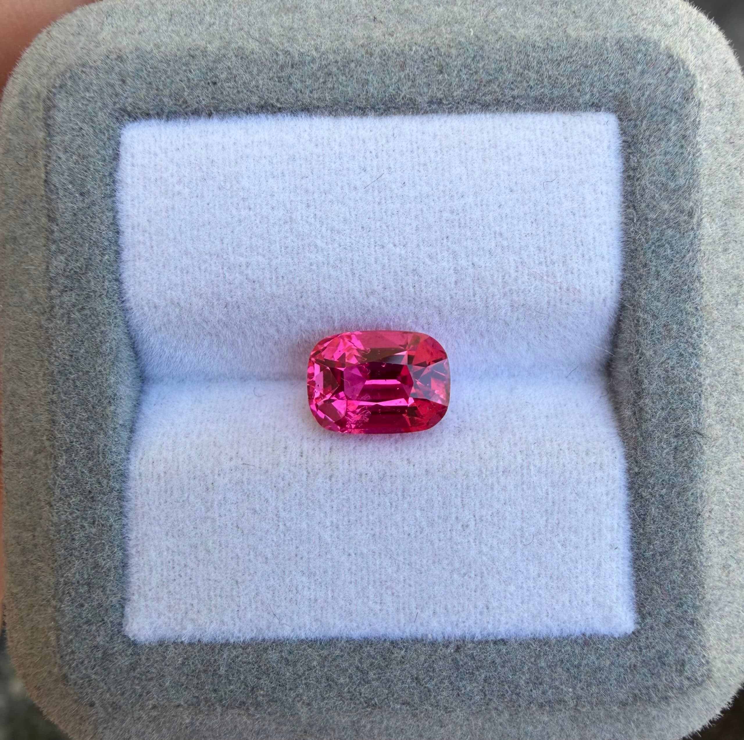 Spinelle Rose Coussin de 2,67ct image 2