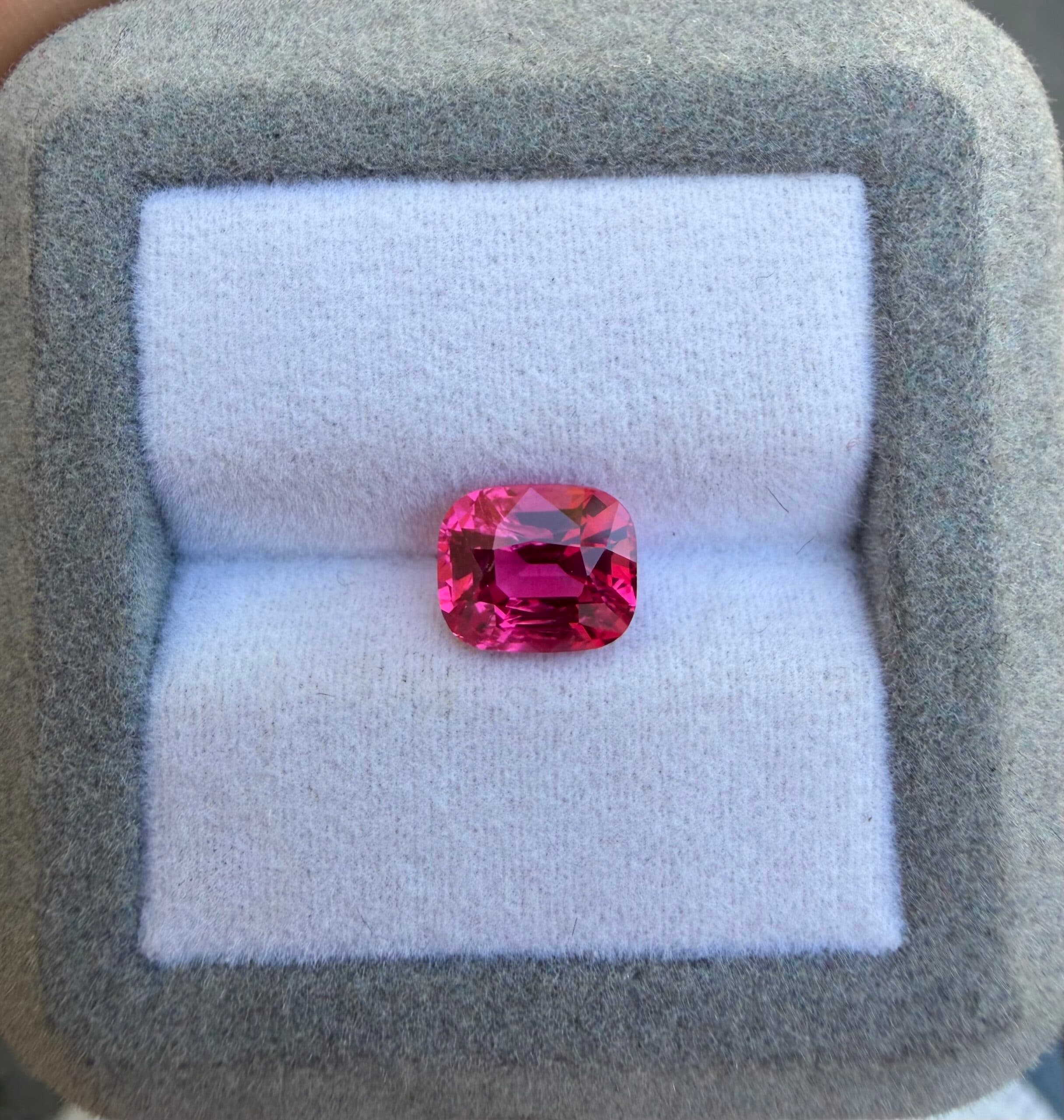 Spinelle Rose Coussin de 2,65ct image 2