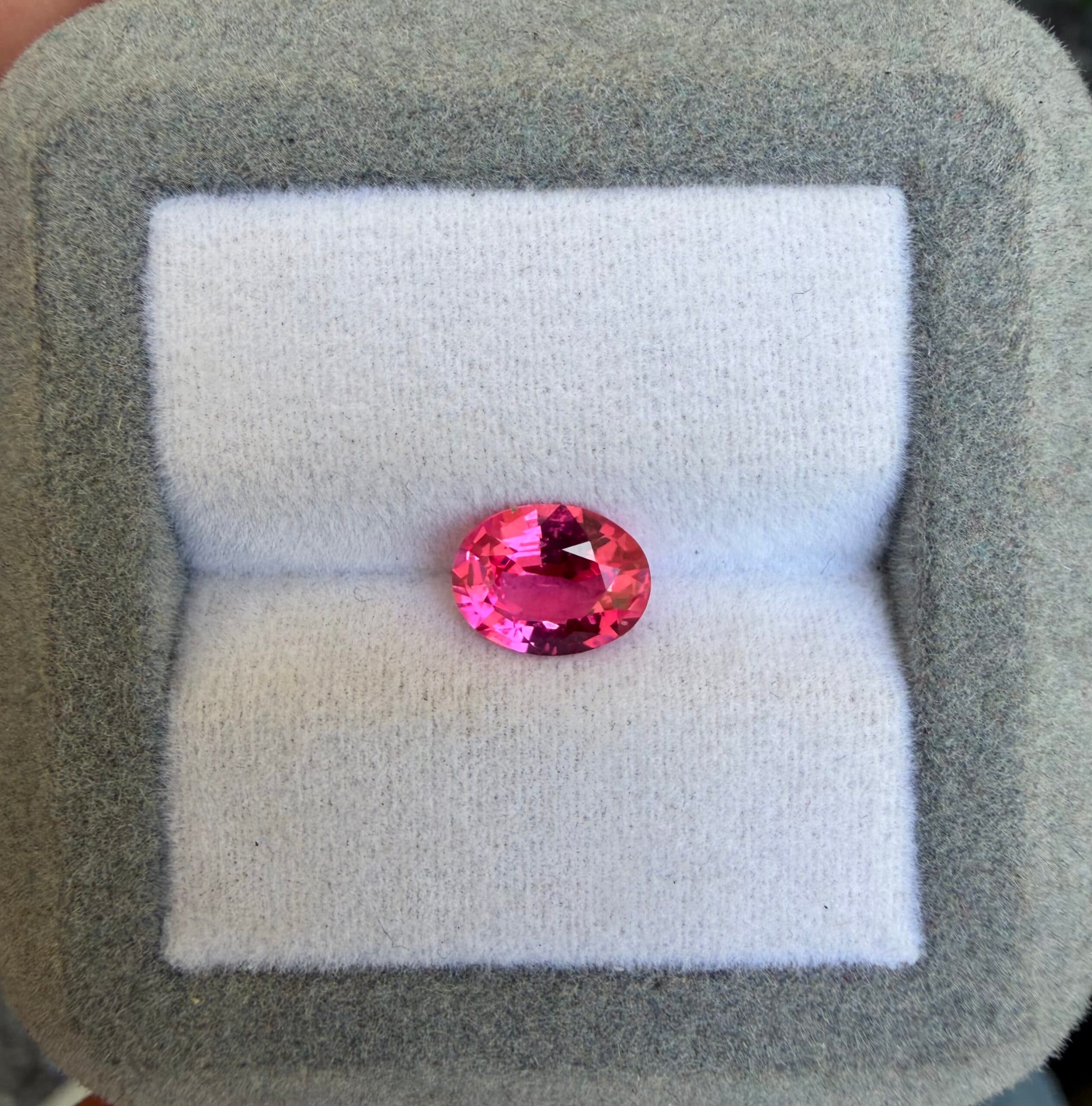 Spinelle Rose Ovale de 1,59ct image 2