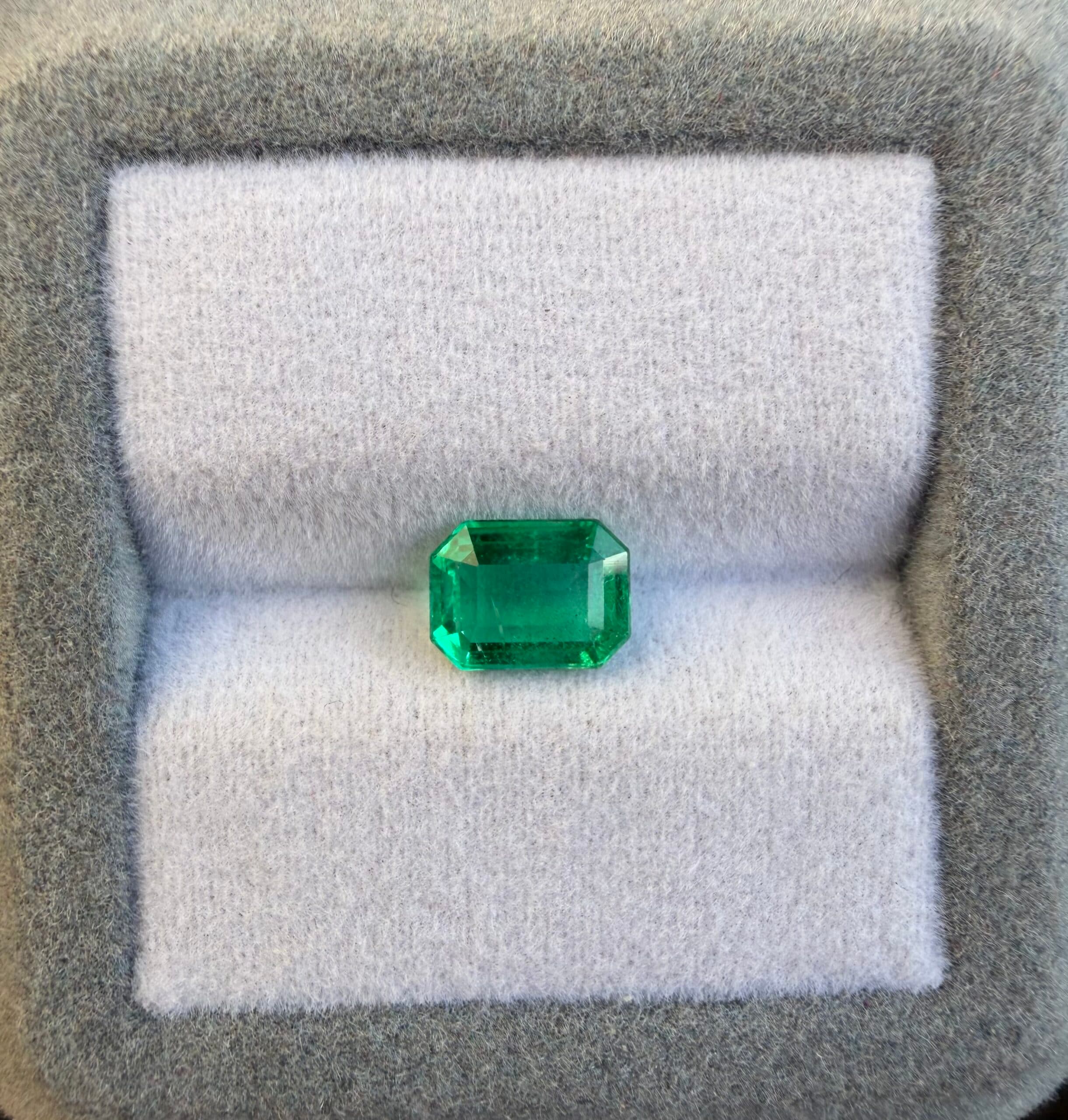 Emeraude de Zambie Rectangle de 1,25ct