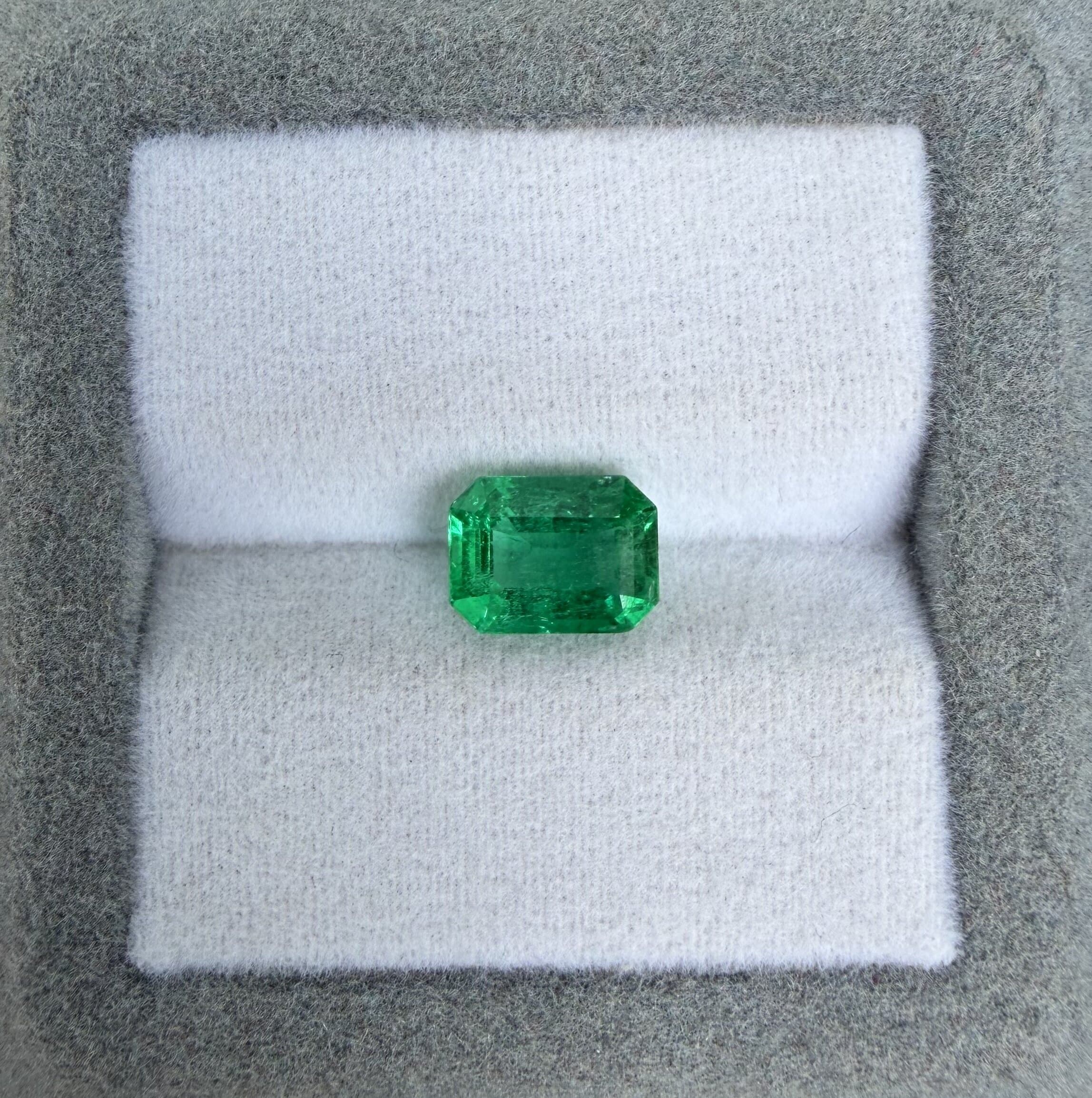 Emeraude de Zambie Rectangle de 1,67ct