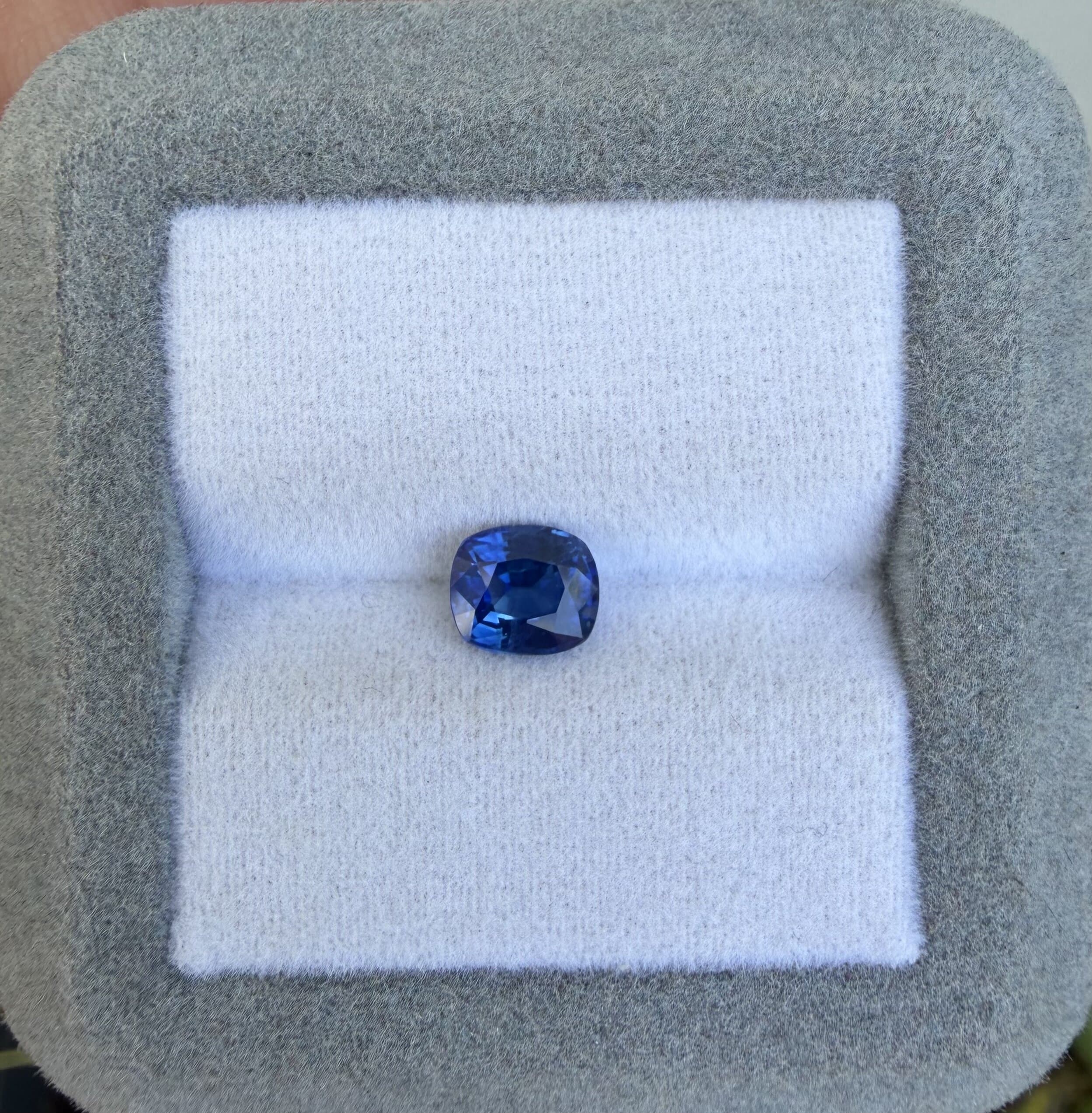 Saphir Bleu Coussin de 1,19ct image 2