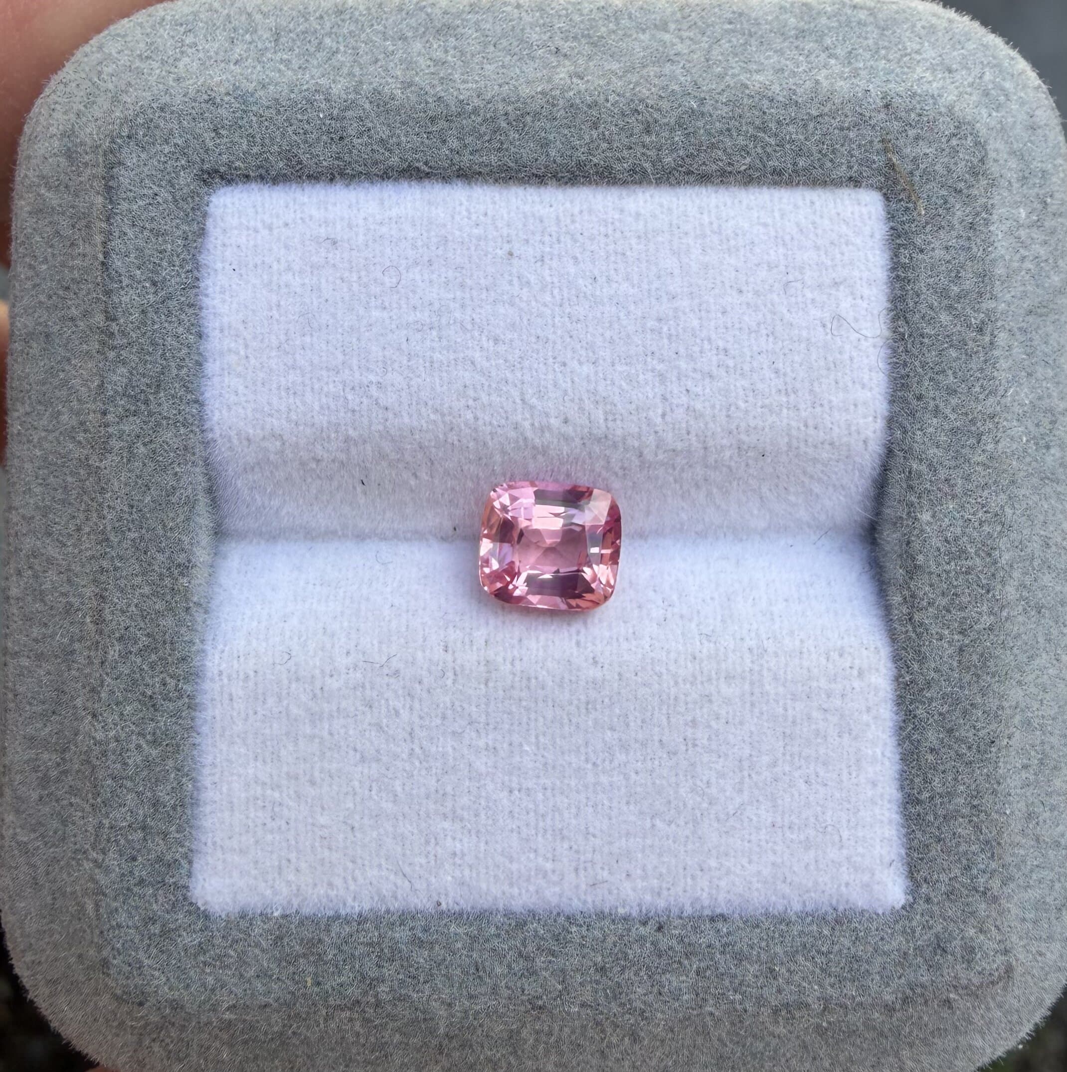 Saphir Padparadscha Coussin de 1,53ct — Sri Lanka image 2