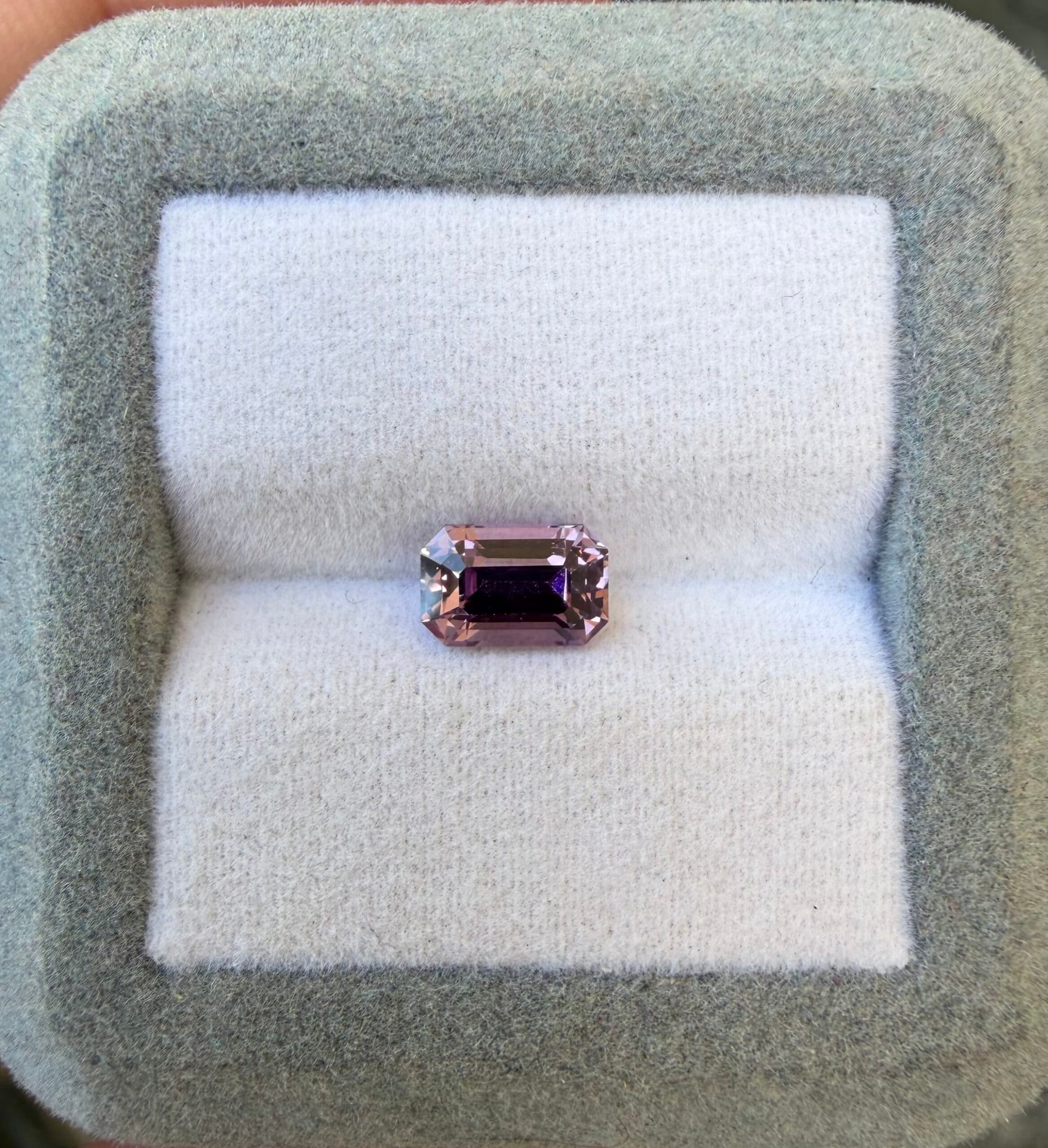 Spinelle Rectangle de 1,73ct image 2