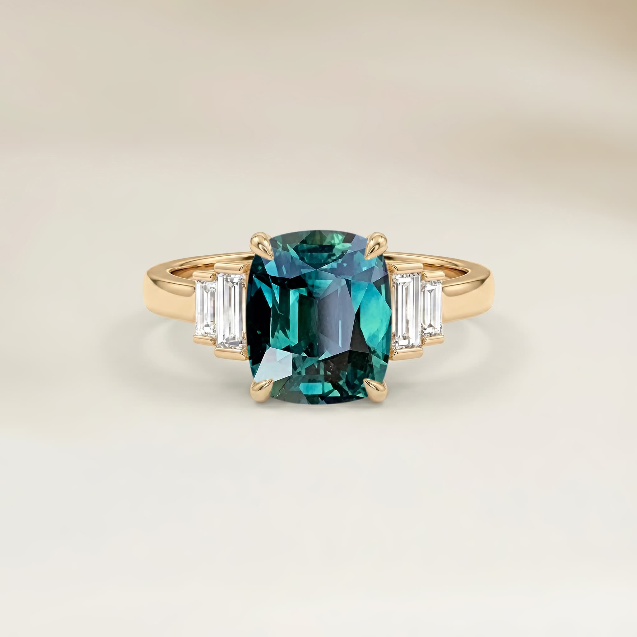 Bague Art Deco Saphir Teal Coussin de 1,61ct