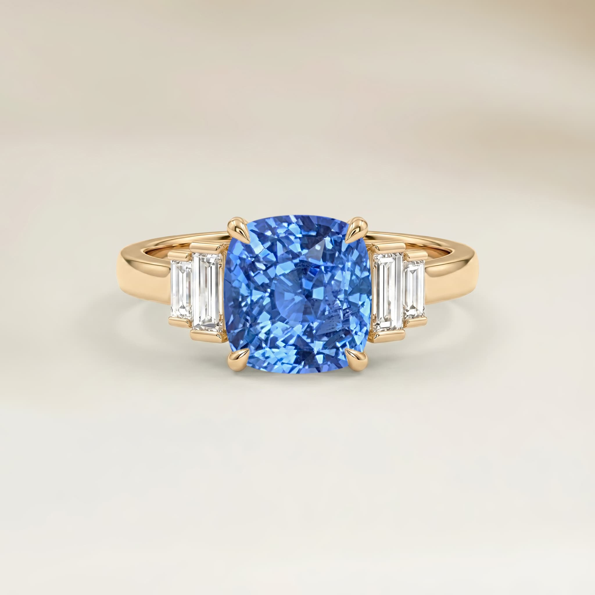 Bague Art Deco Saphir Bleu Coussin de 2,71ct