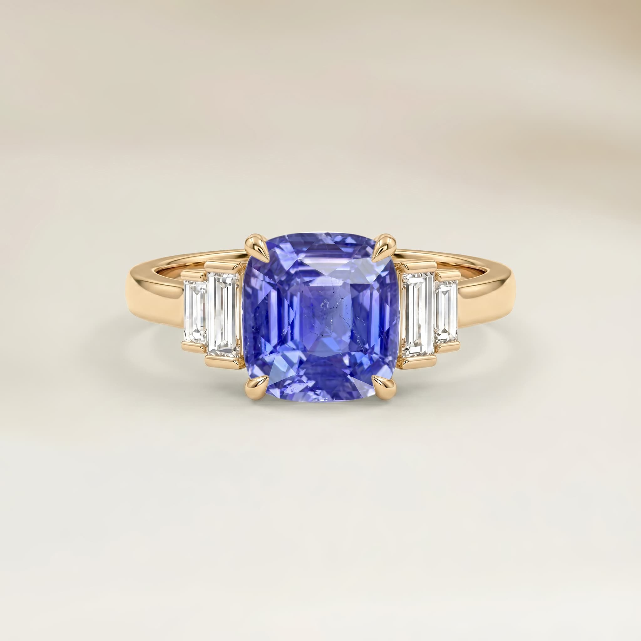 Bague Art Deco Saphir Violet Coussin de 1,54ct