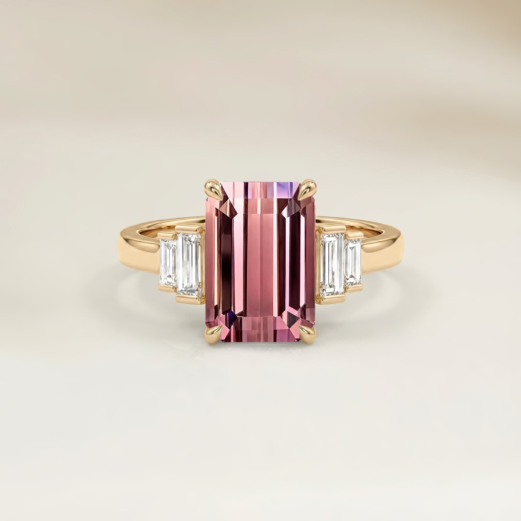 Bague Art Deco Tourmaline Bicolore Rectangle de 2,60ct