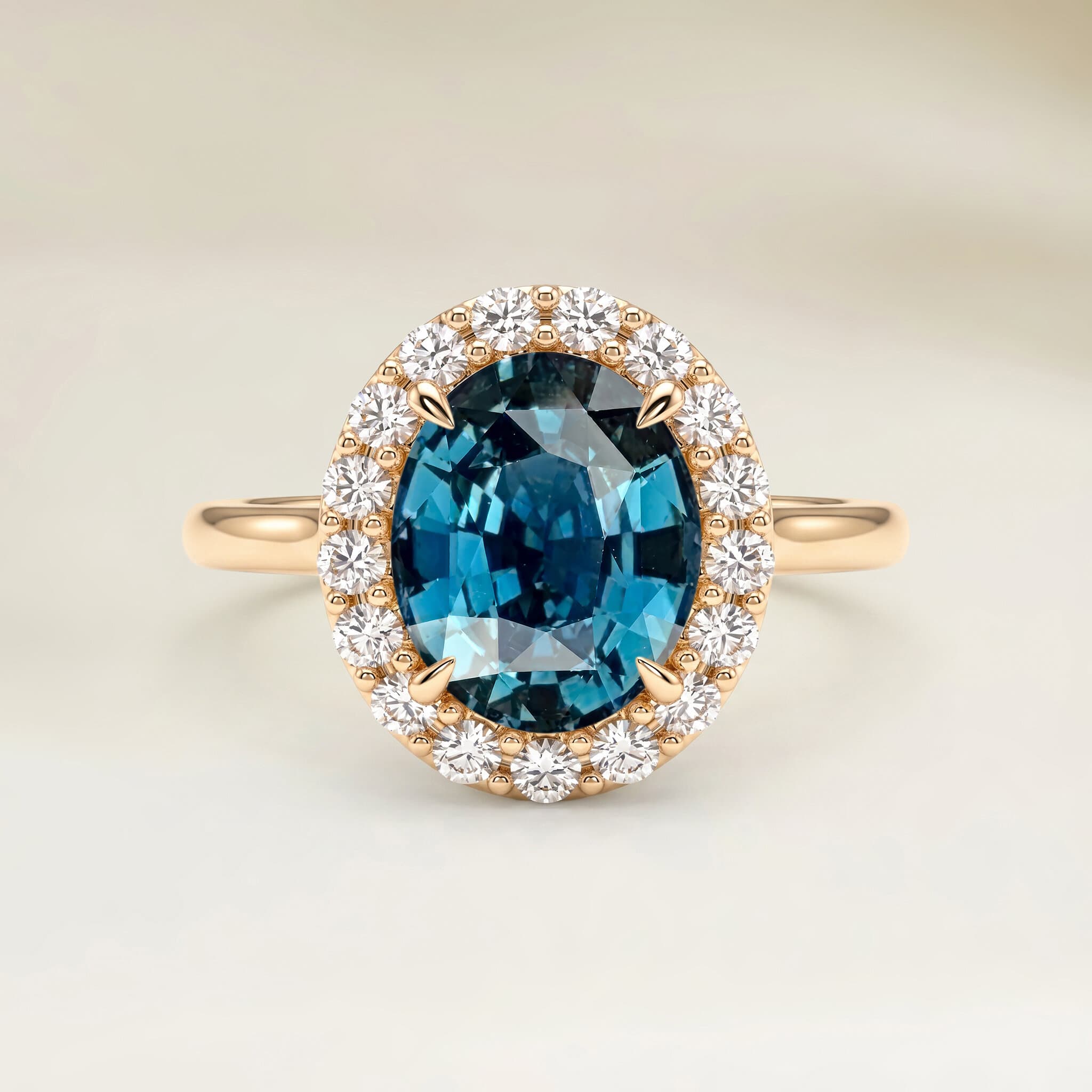 Bague Vintage Saphir Teal Ovale de 1,53ct