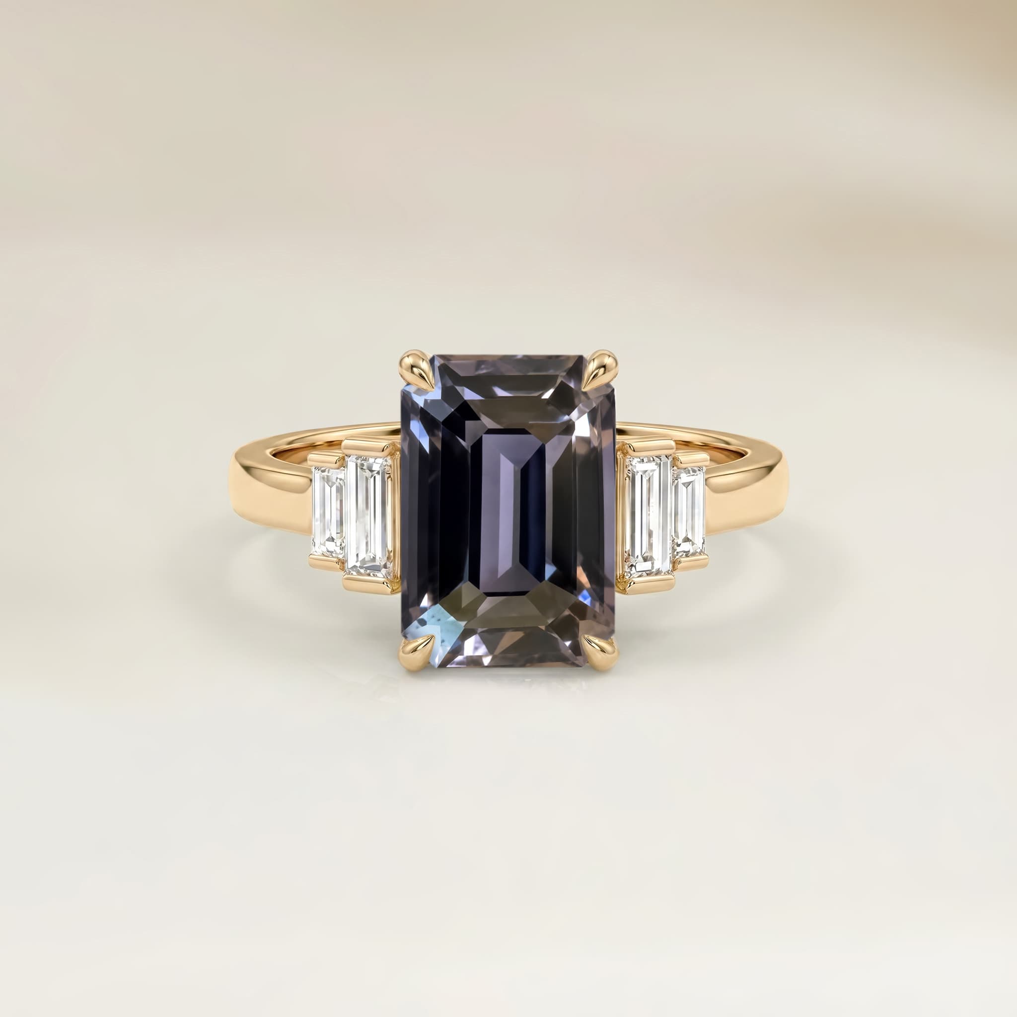 Bague Art Deco Spinelle Rectangle de 1,71ct