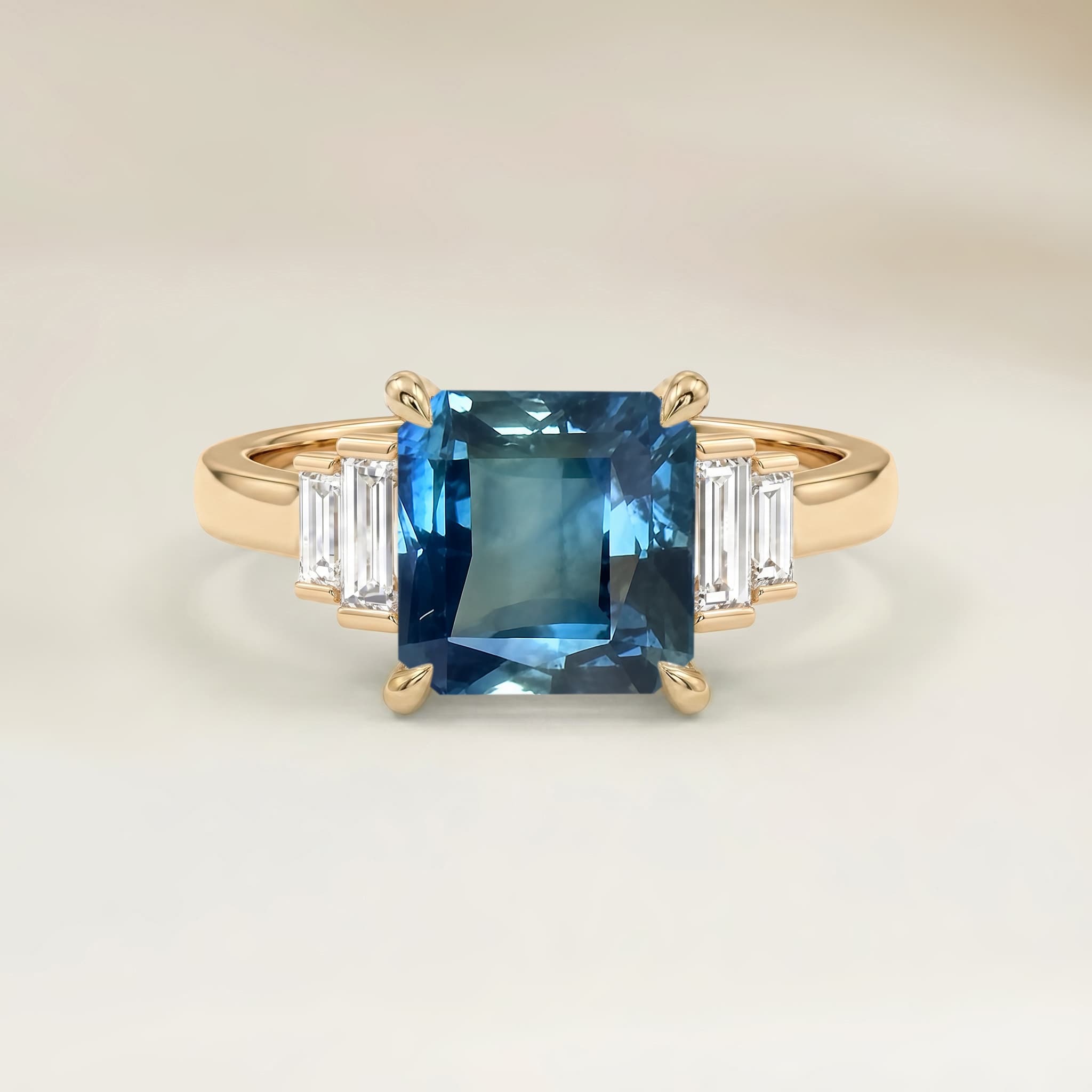 Bague Art Deco Spinelle Bleu Carré de 0,90ct