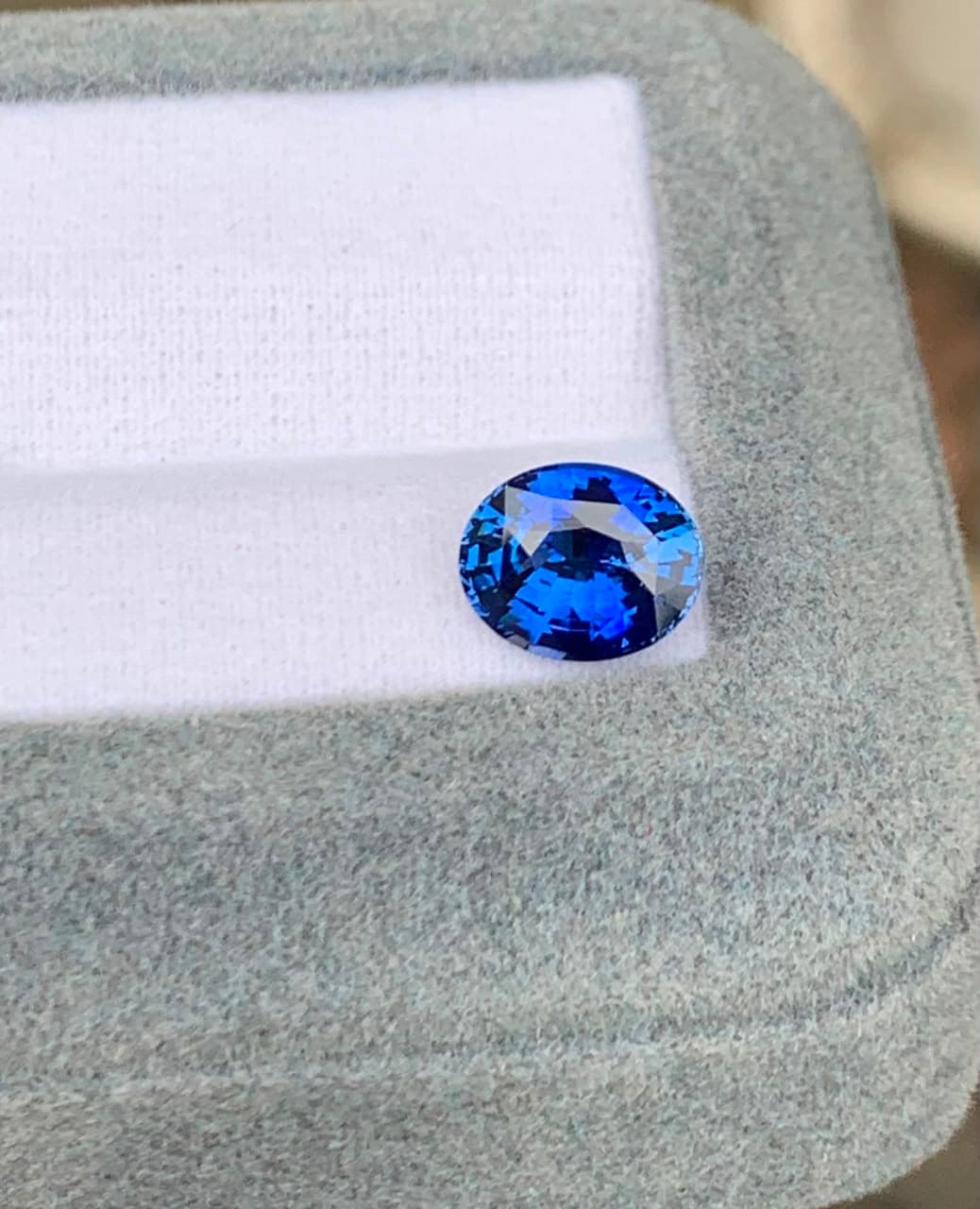 Saphir Bleu Ovale de 2,58ct — Sri Lanka