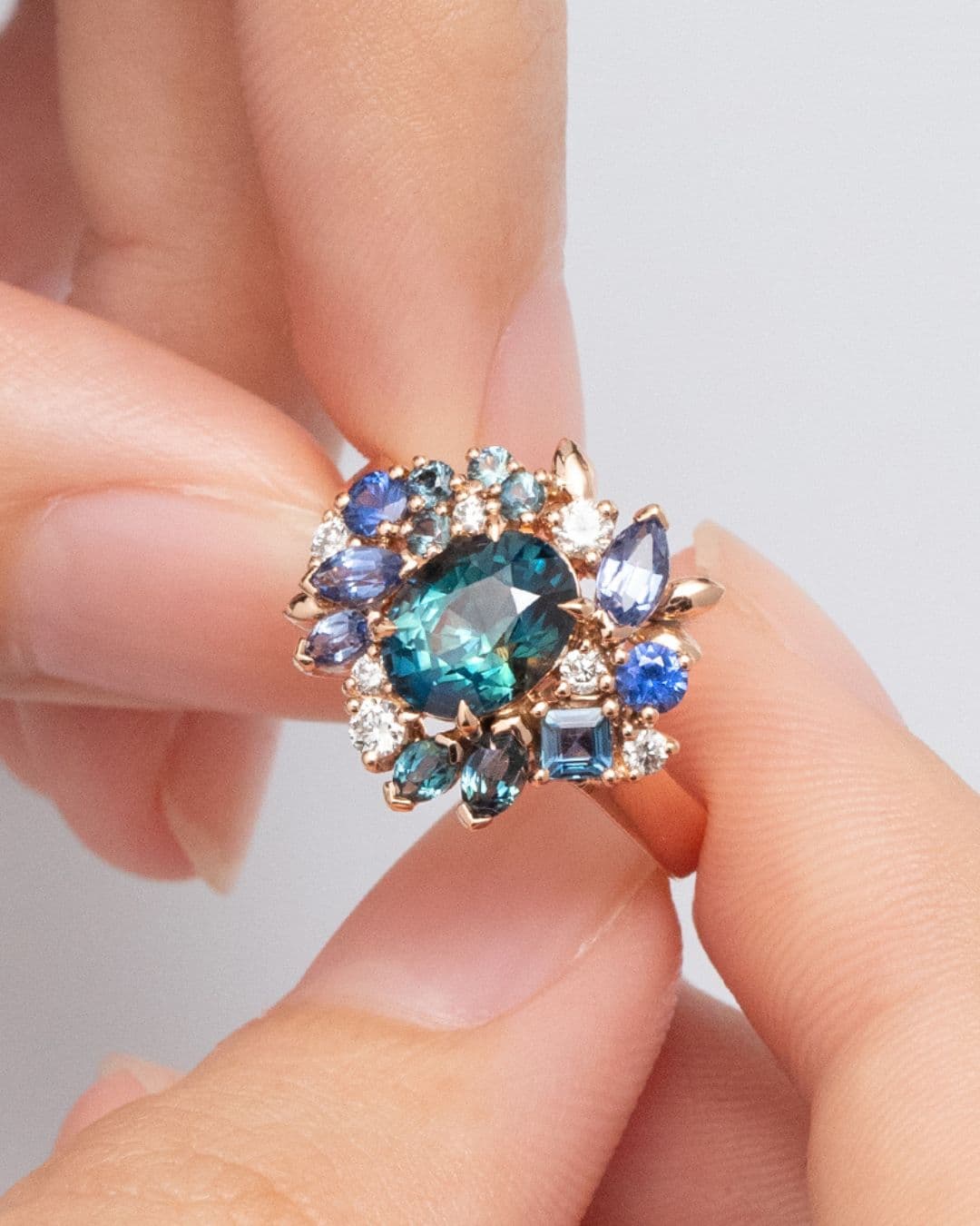 Bague saphir teal, 2,11 ct, diamants et or rose