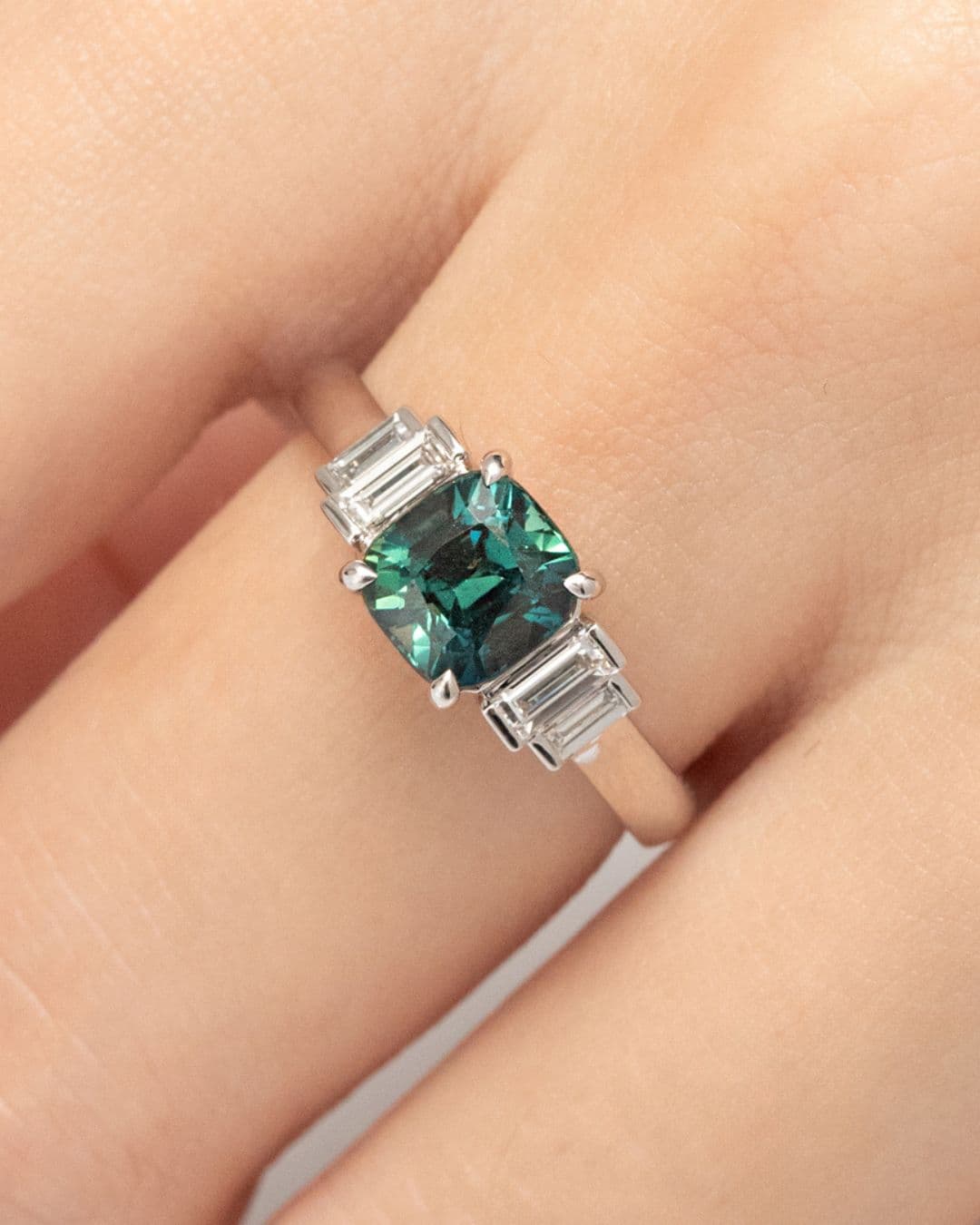 Bague saphir teal, 1,99 ct