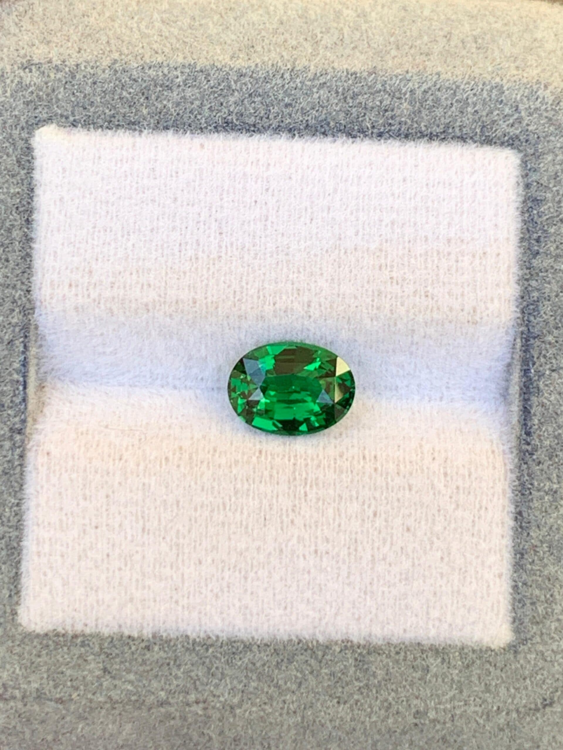 Grenat Ovale de 1,57ct