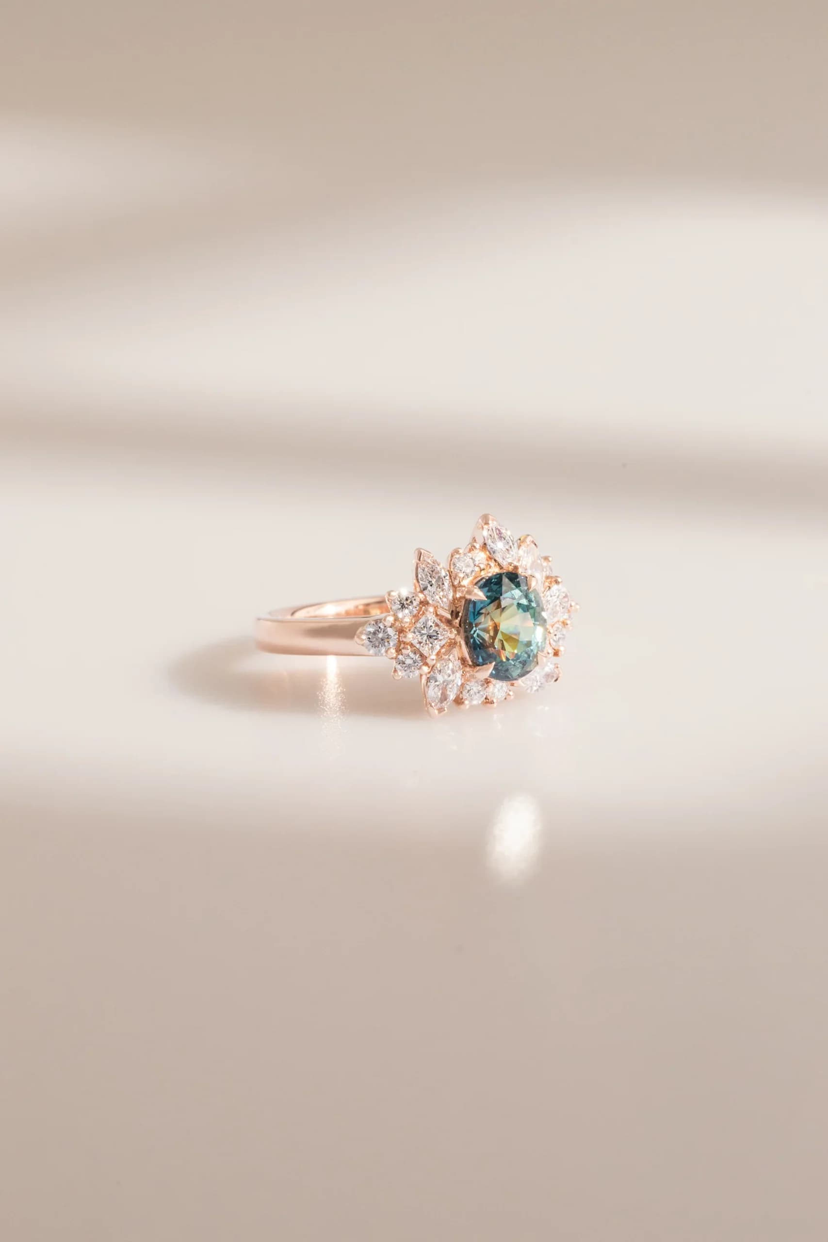 Bague de naissance avec Saphir Teal