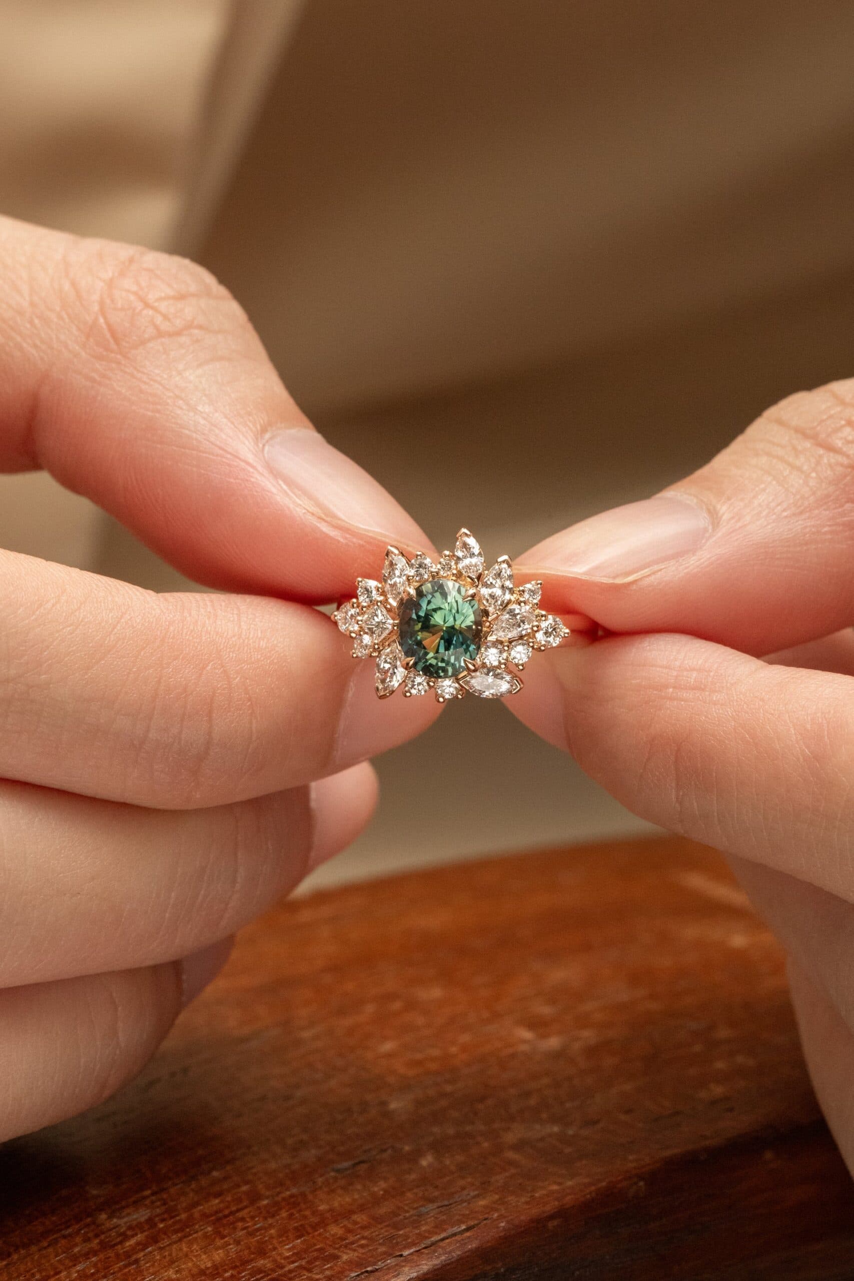 Bague de naissance avec Saphir Teal