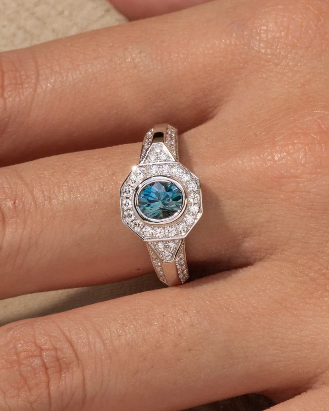 Bague saphir teal, non chauffé art déco