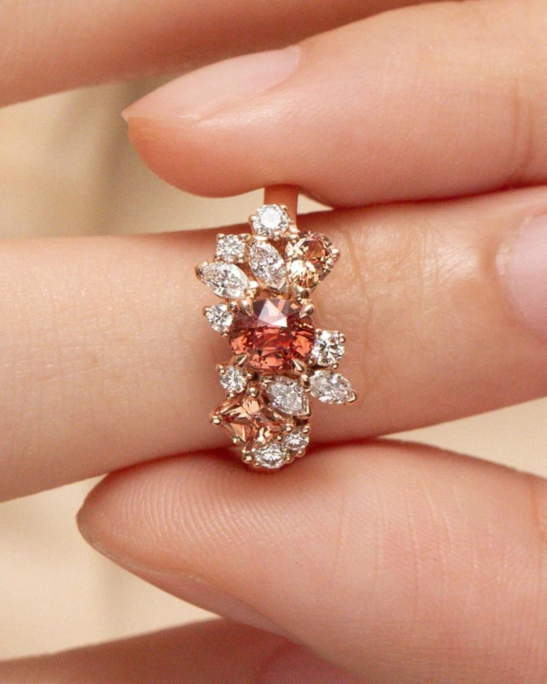 Bague saphir padparadscha, rond or rose