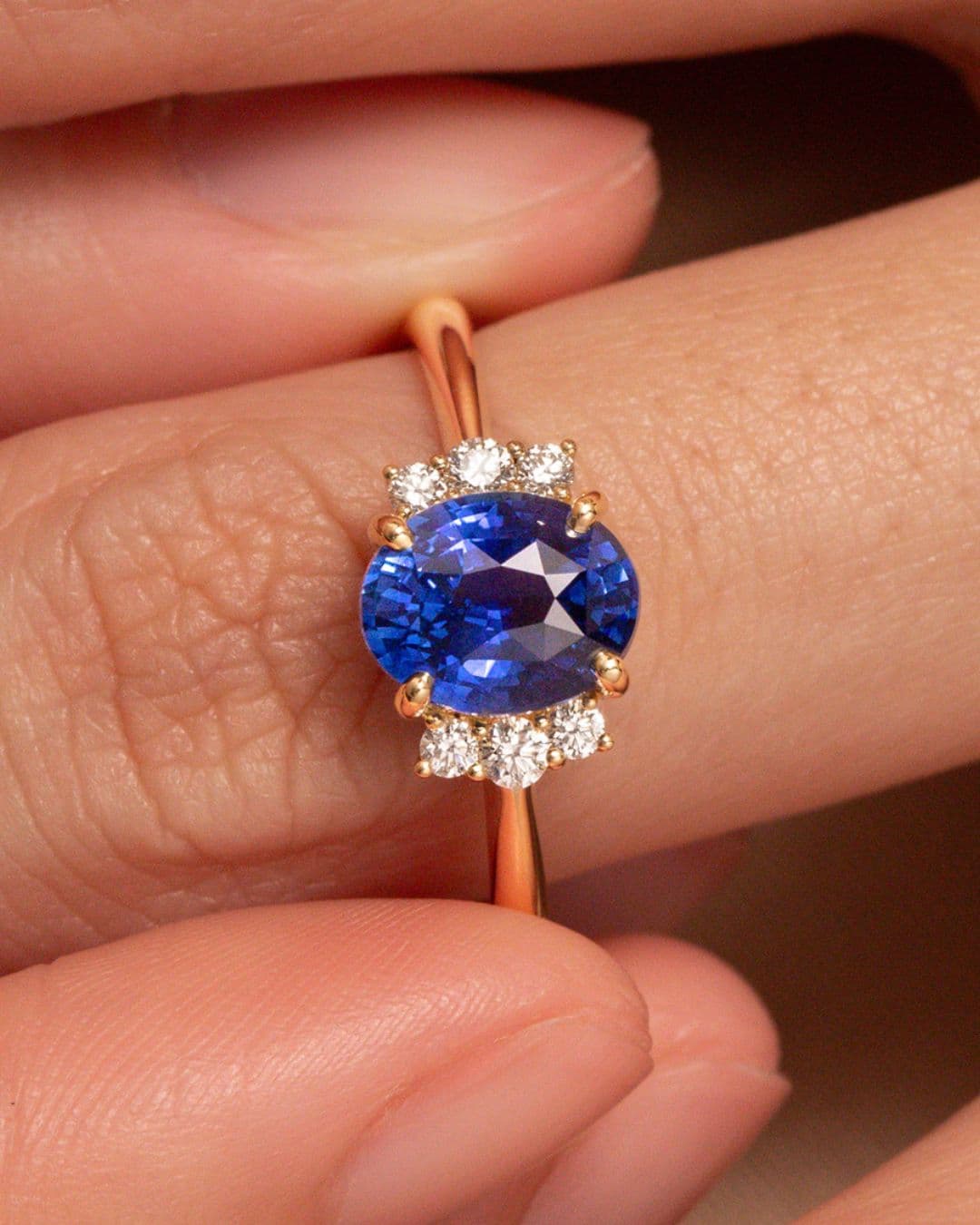 Bague saphir bleu royal, 2,55 ct