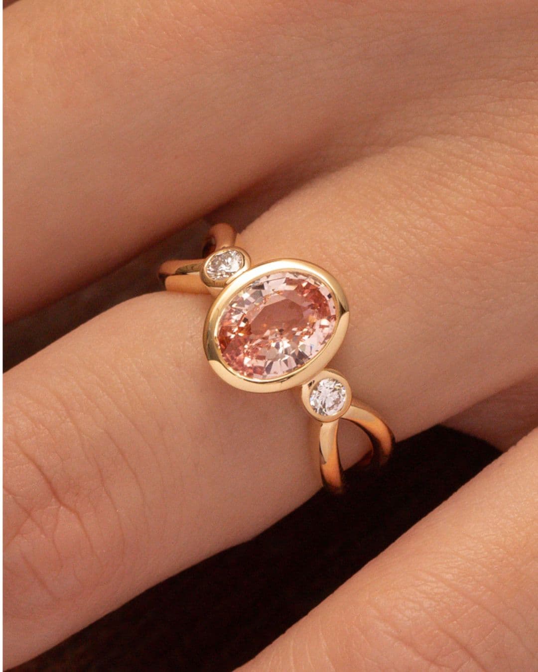 Bague saphir padparadscha, 1,56 ct
