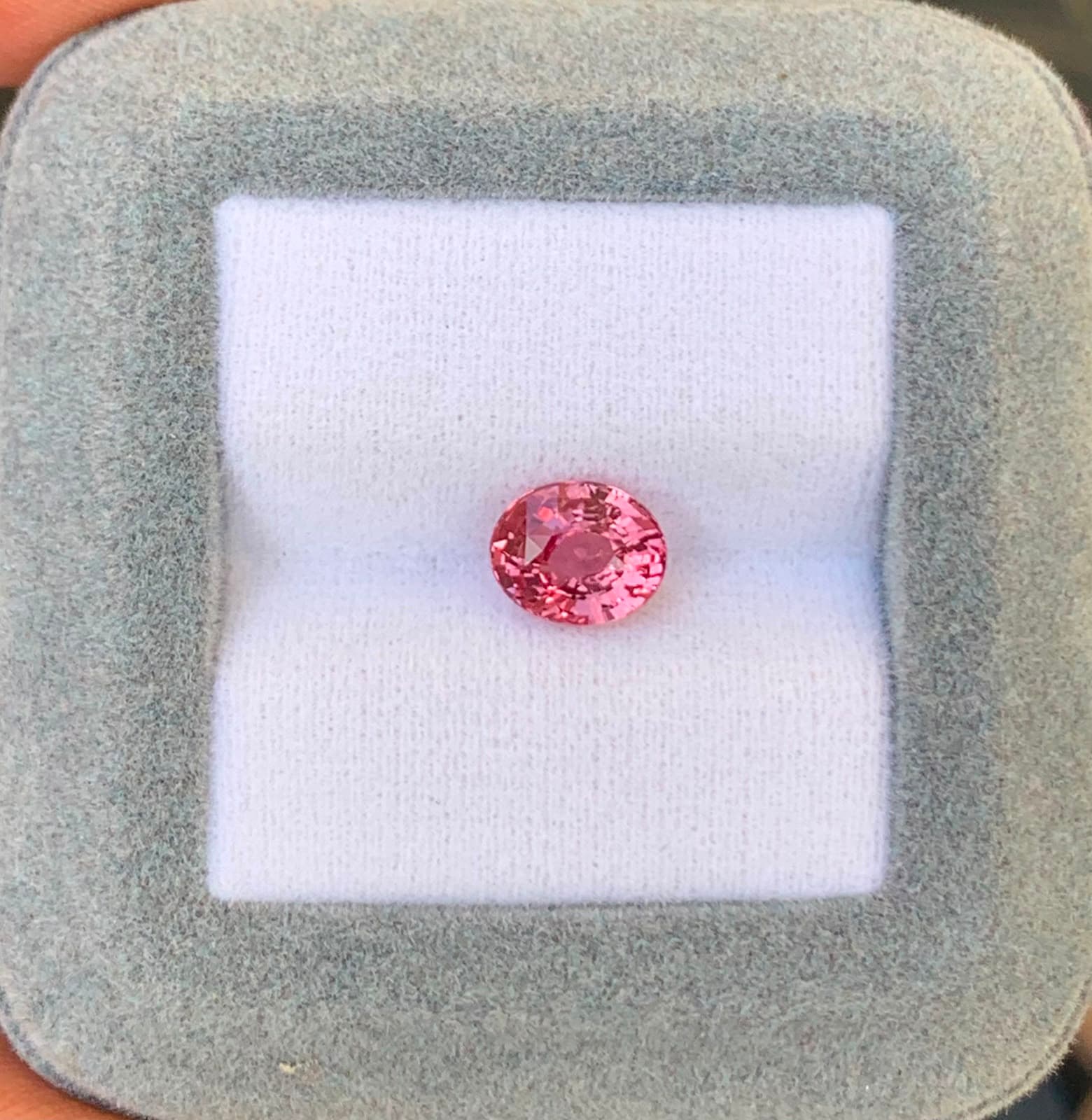 Saphir Padparadscha Ovale de 2,01ct