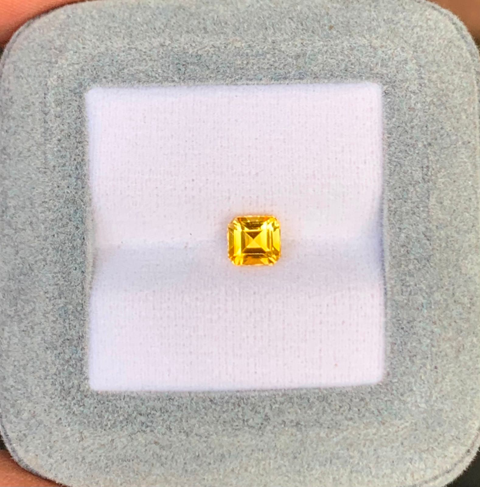 Saphir Jaune Rectangle de 1,05ct